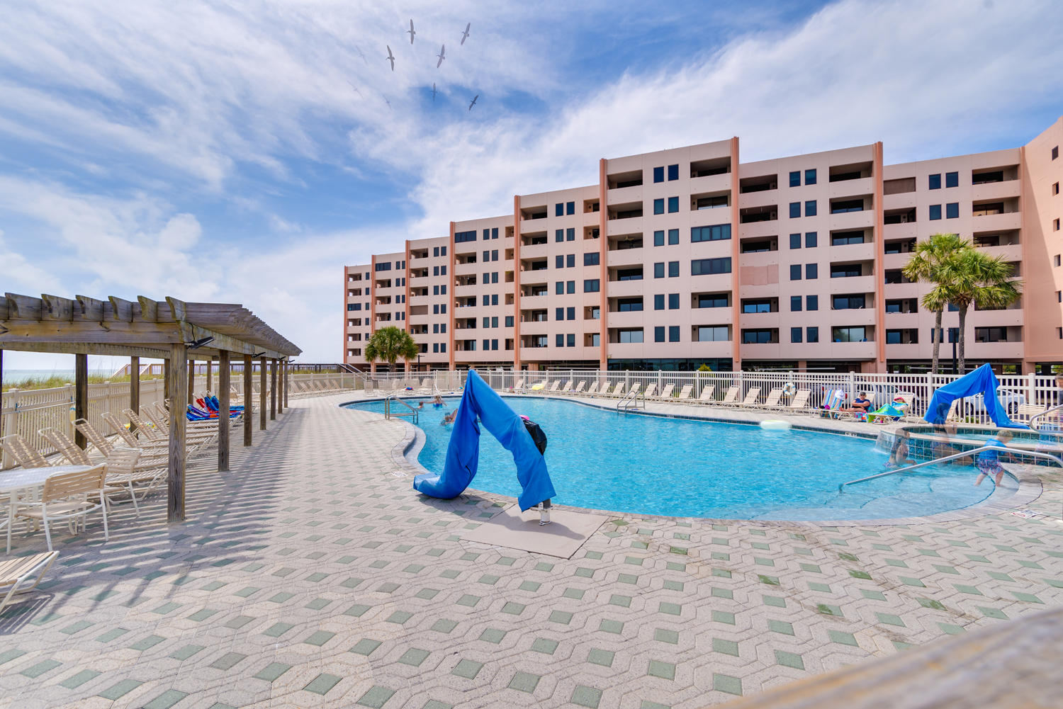 Jetty East Condominium - Residential