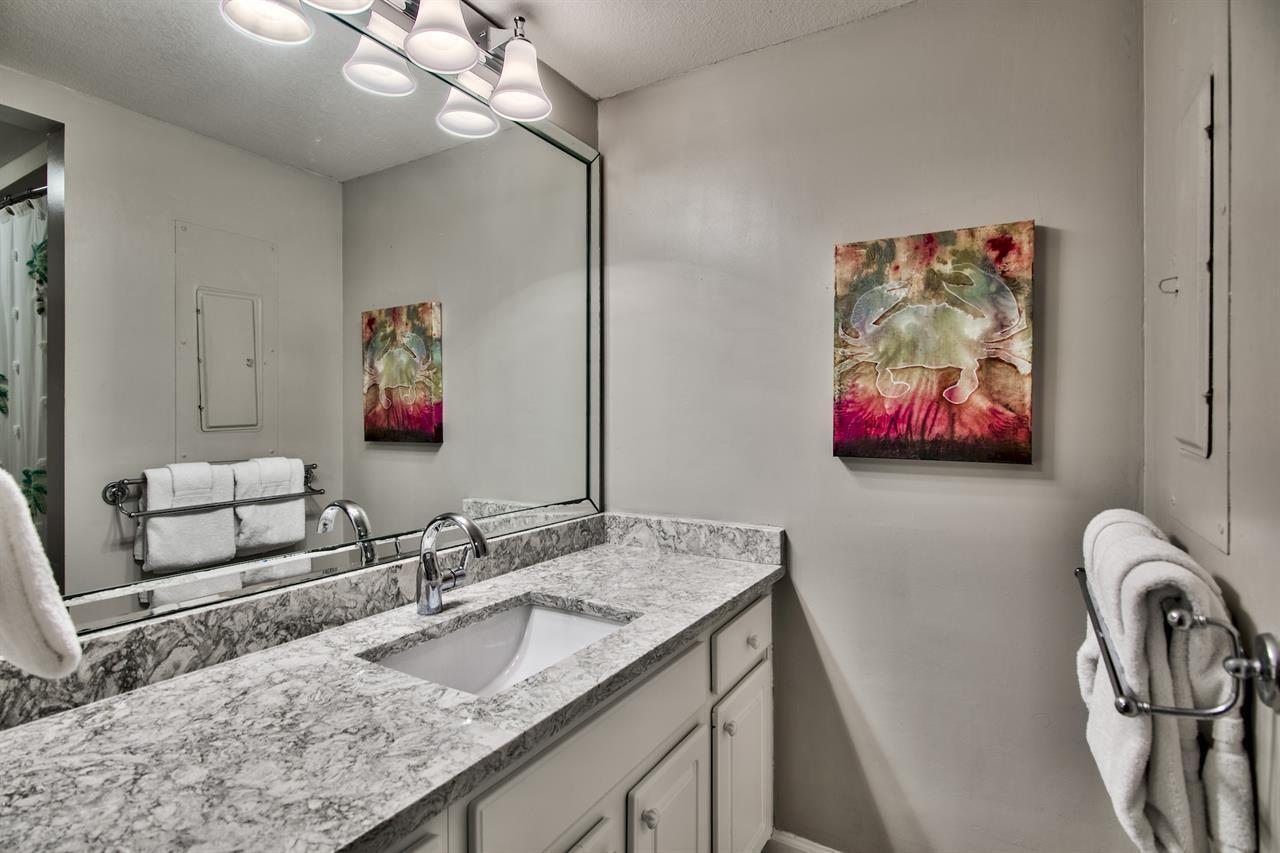 Jetty East Condominium - Residential