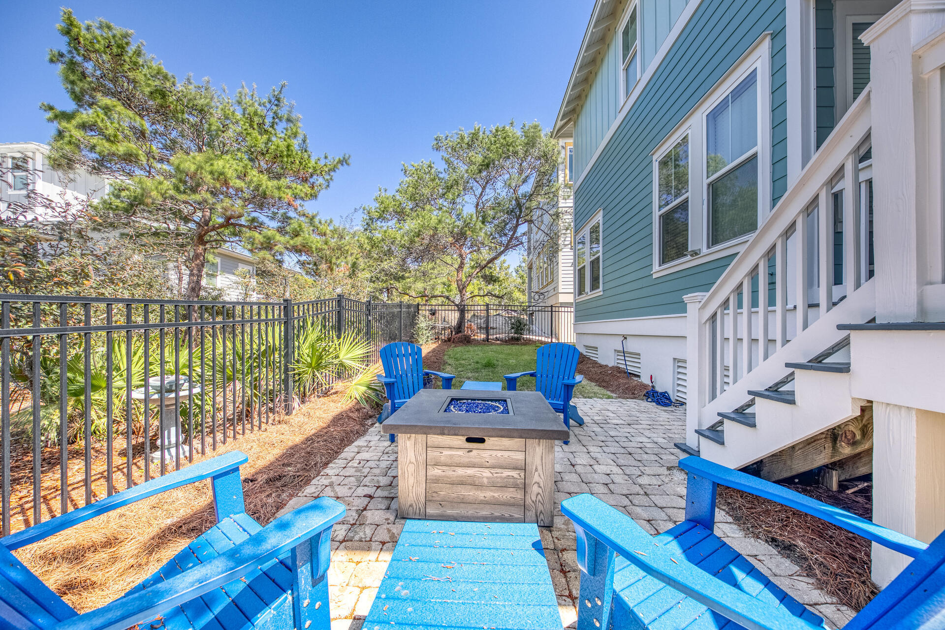 HIGHLAND PARKS - Residential