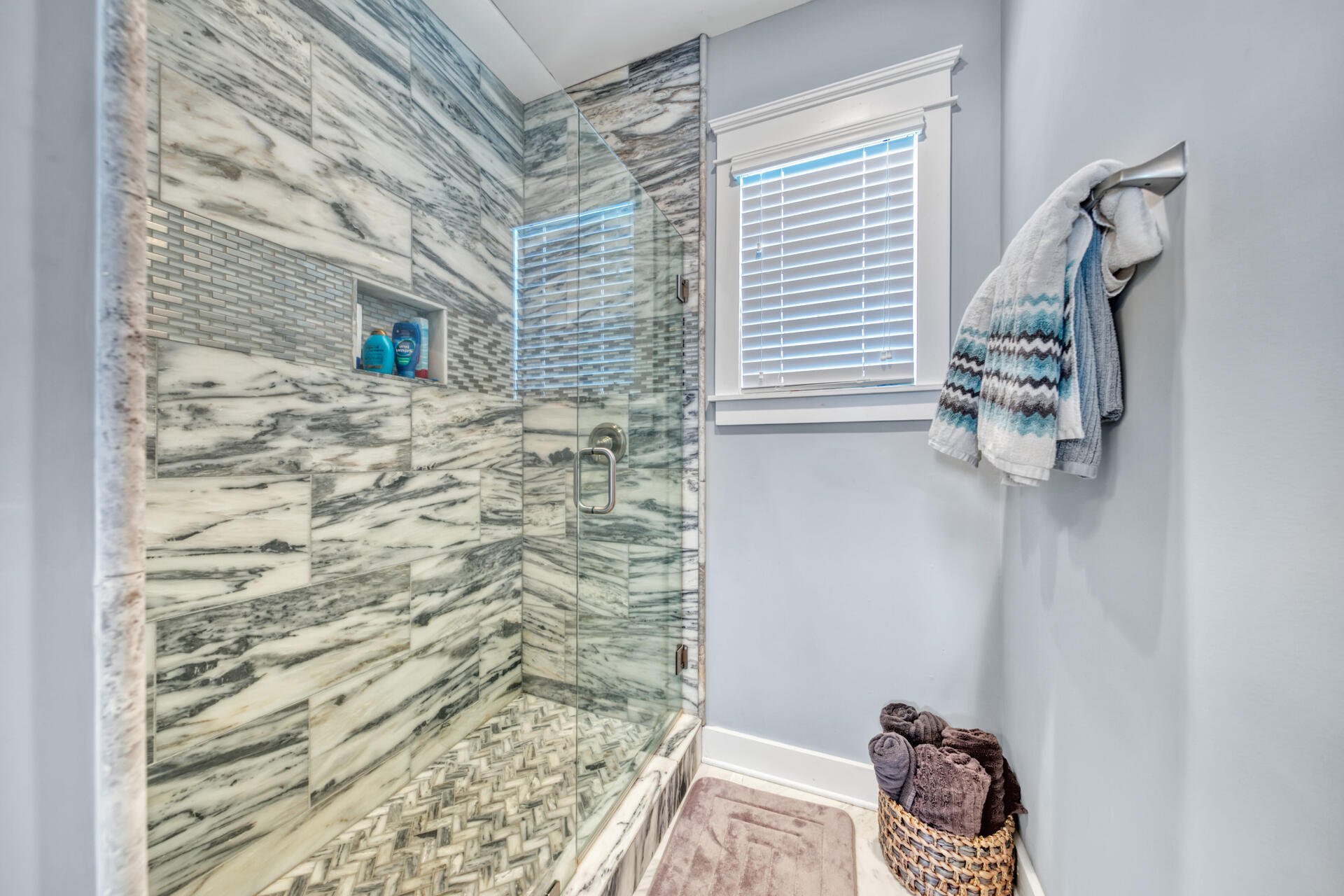 HIGHLAND PARKS - Residential