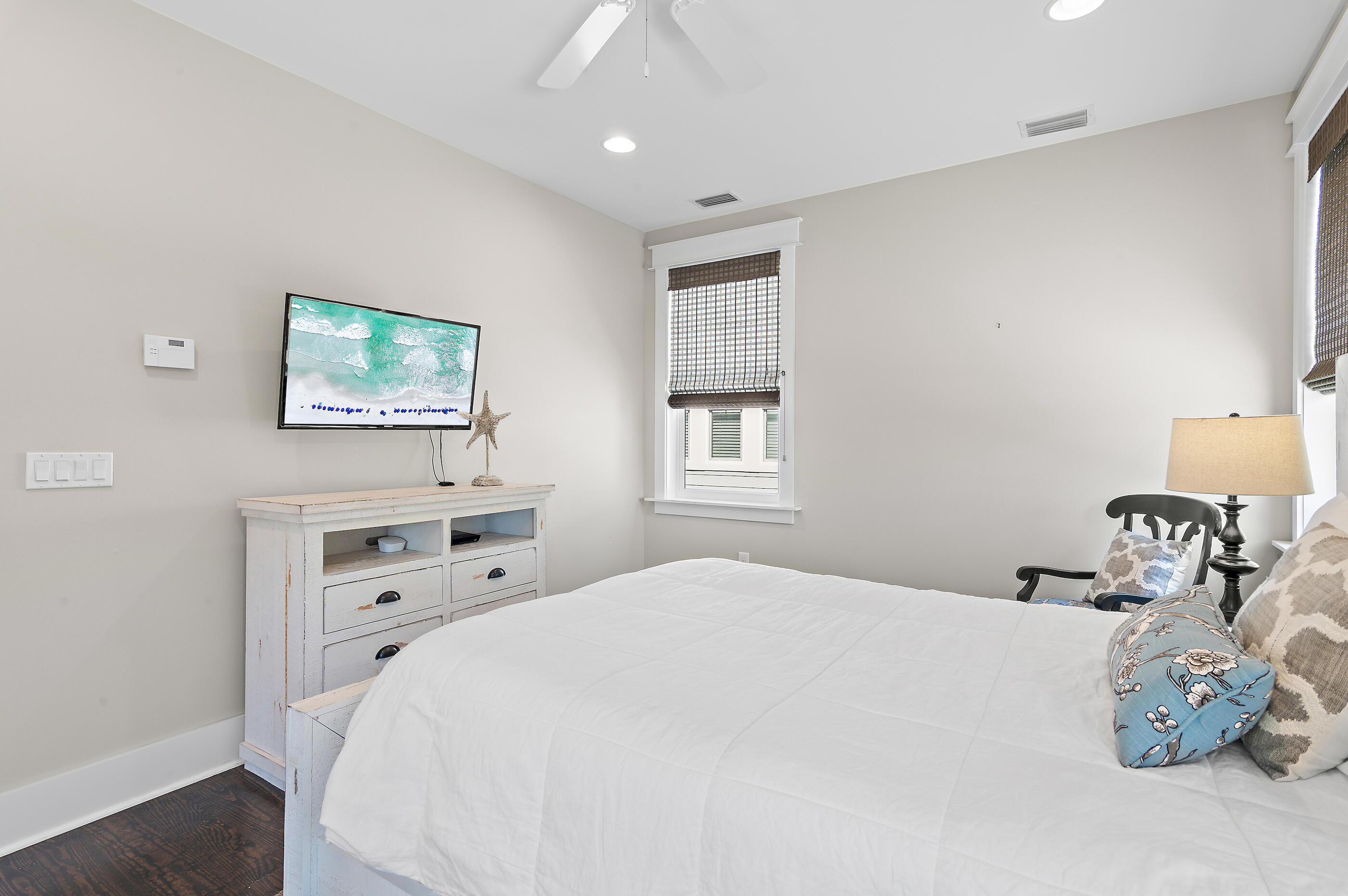 NATUREWALK AT SEAGROVE - Residential