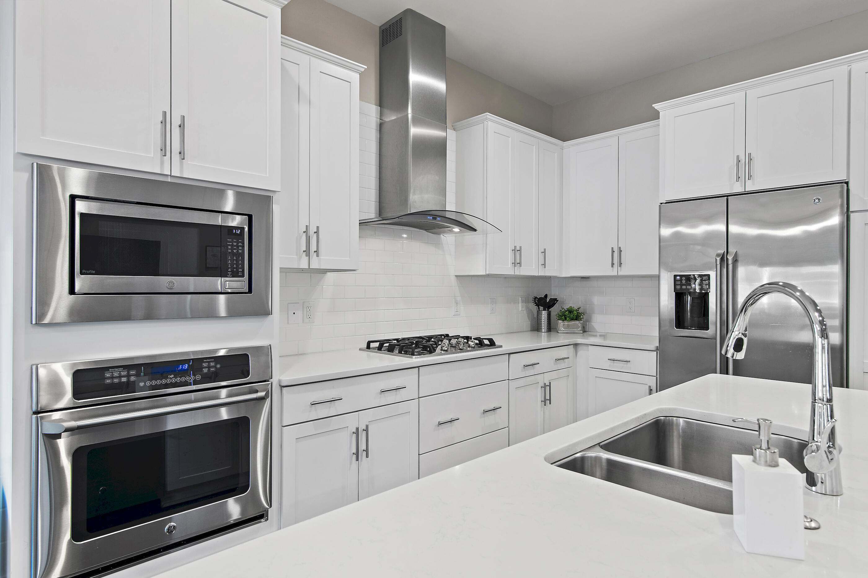 NATUREWALK AT SEAGROVE - Residential