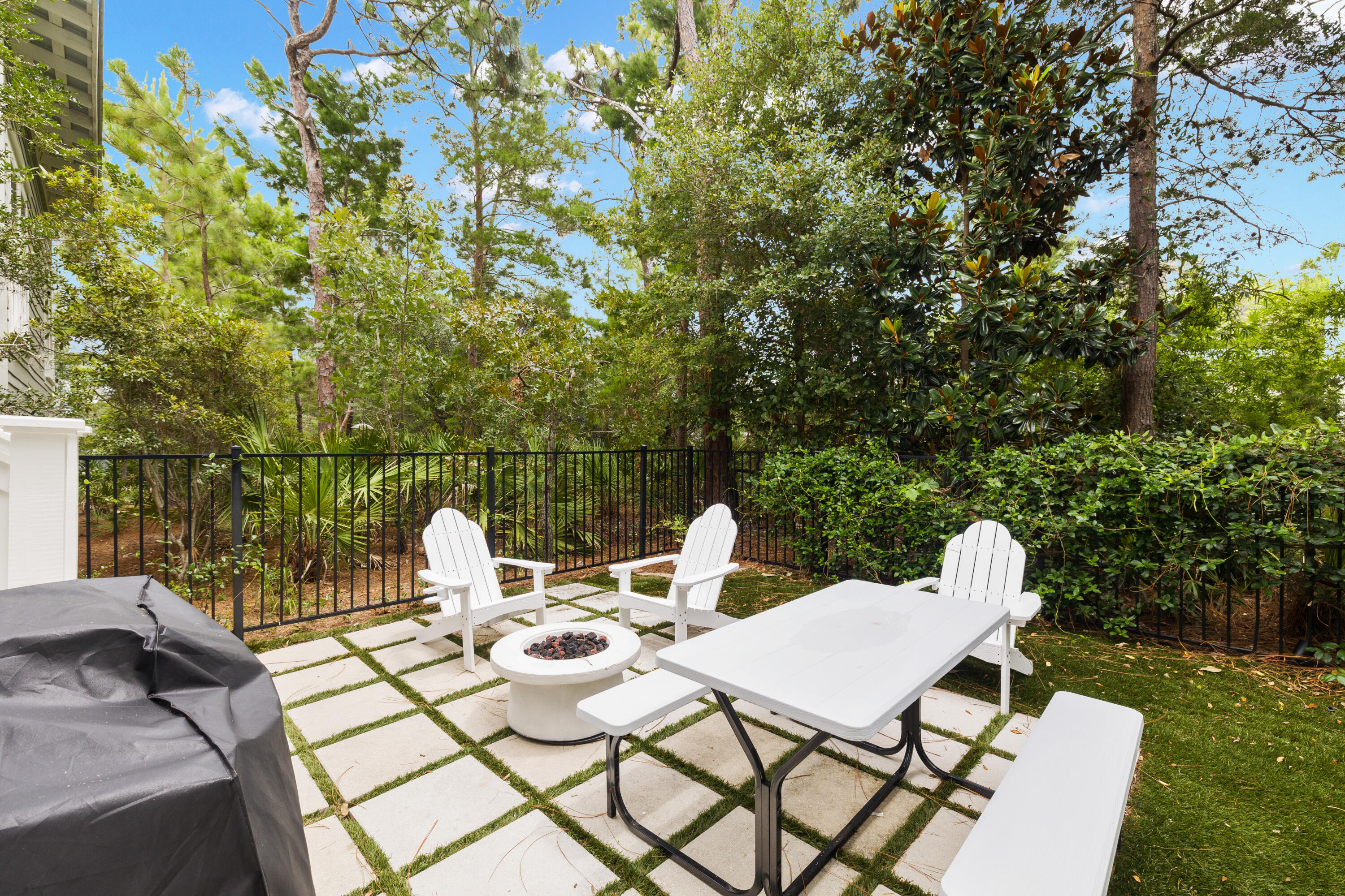 HIGHLAND PARKS - Residential