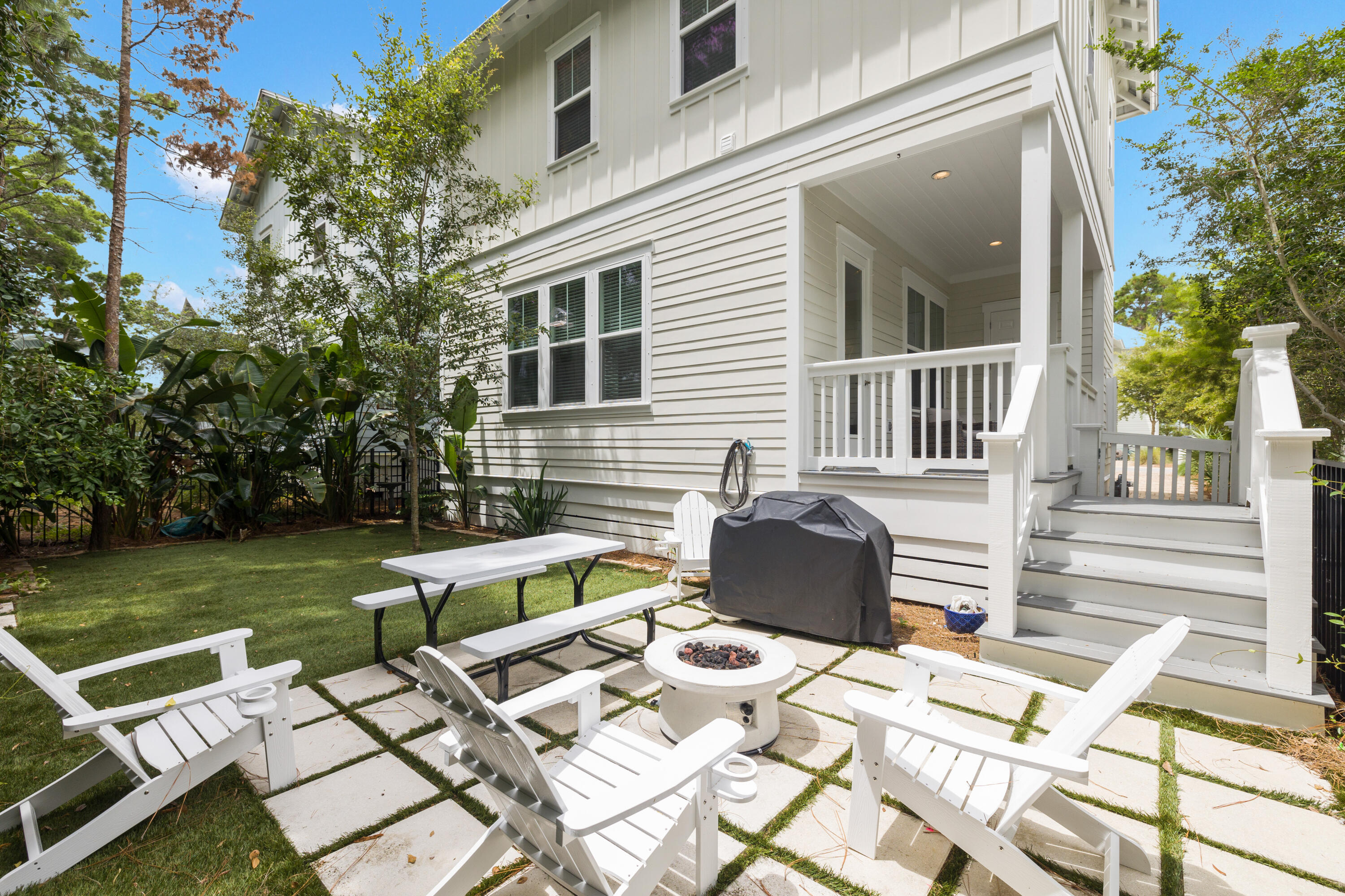 HIGHLAND PARKS - Residential