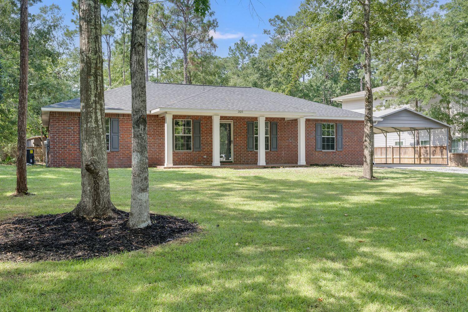 LAGRANGE SHORES - Residential