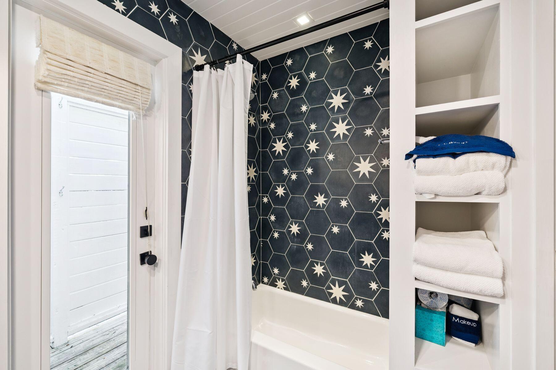 SEASIDE 01 - Residential