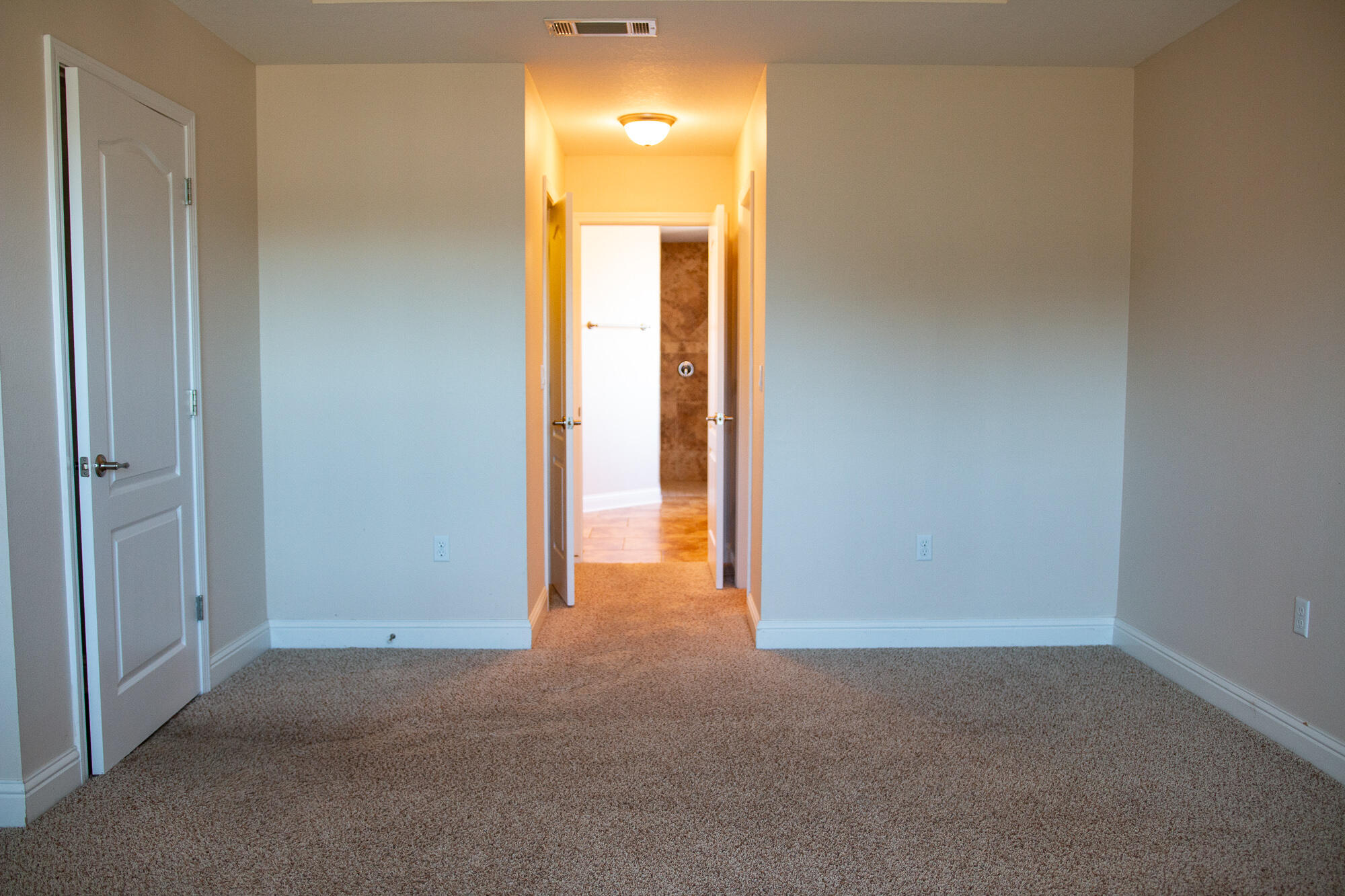 BROOKE ESTATES PH III - Residential Lease