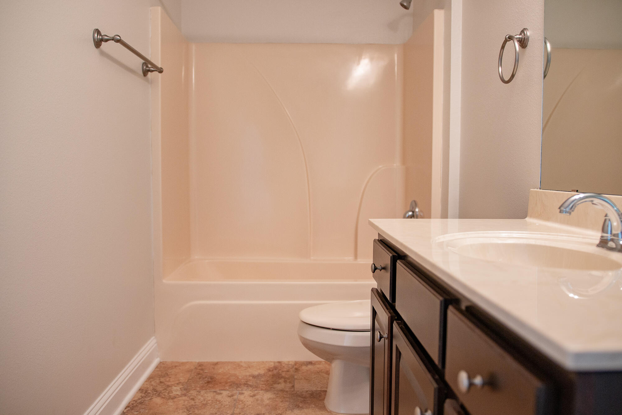 BROOKE ESTATES PH III - Residential Lease