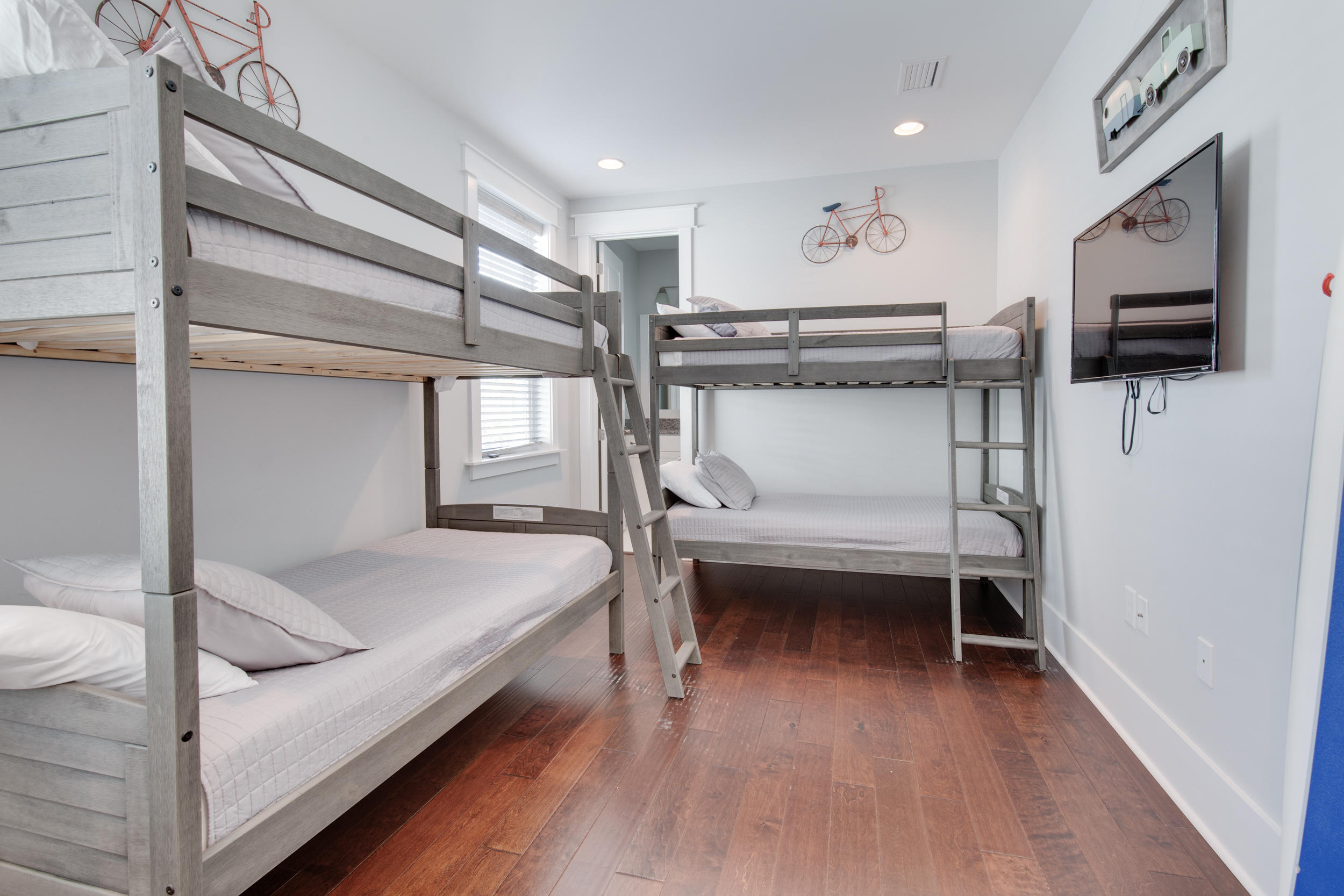 NATUREWALK AT SEAGROVE - Residential