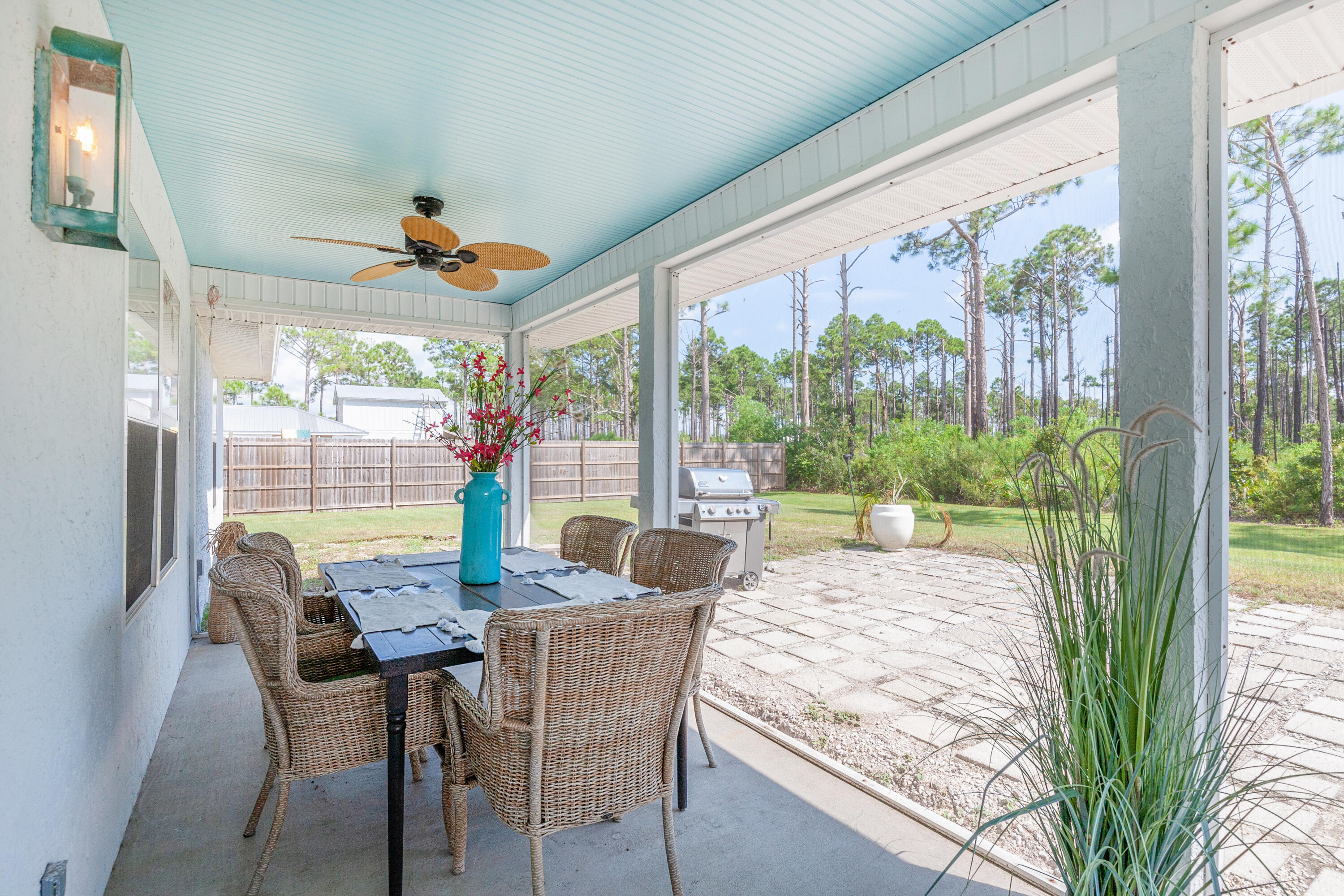 THOMPSON PLANTATION - Residential