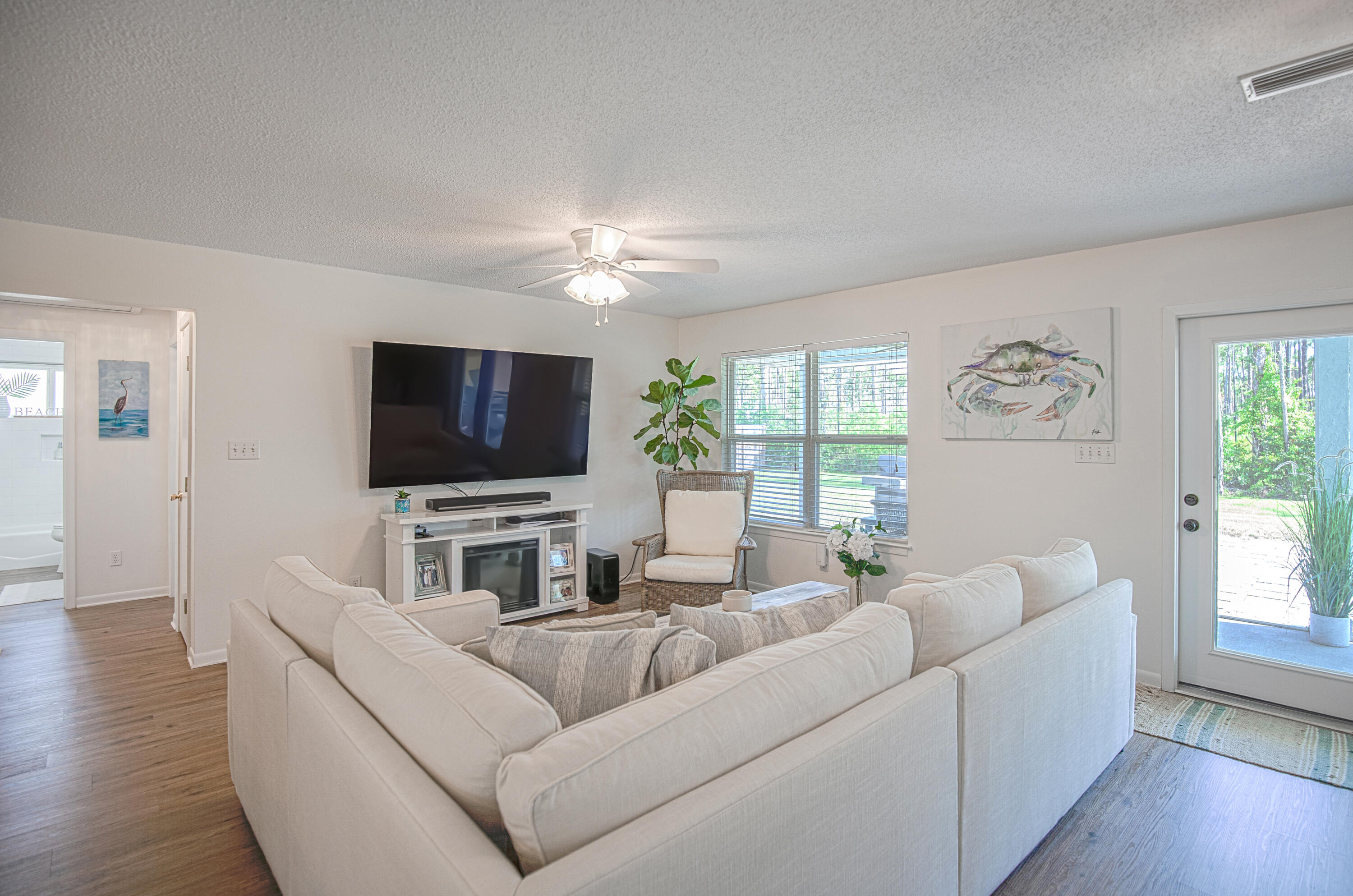 THOMPSON PLANTATION - Residential