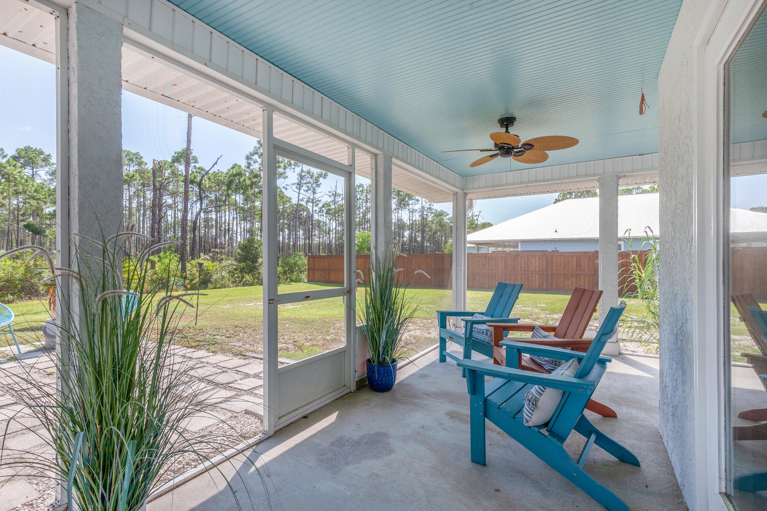 THOMPSON PLANTATION - Residential