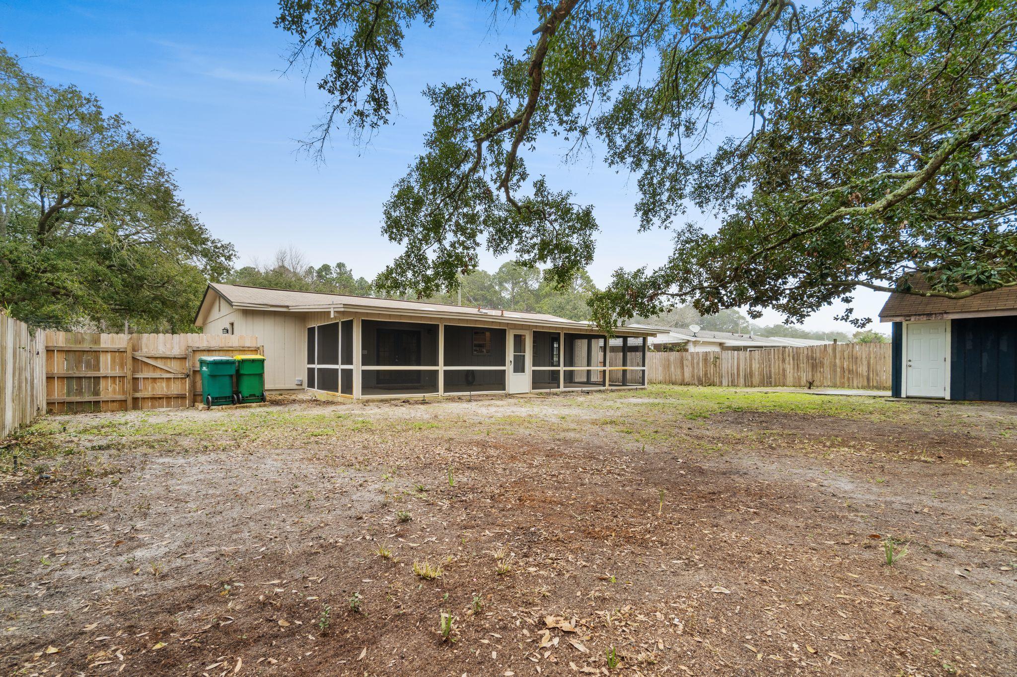 MARY ESTHER HEIGHTS - Residential