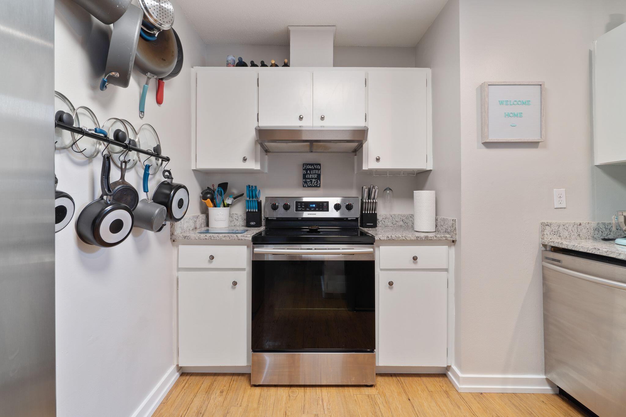 MARY ESTHER HEIGHTS - Residential