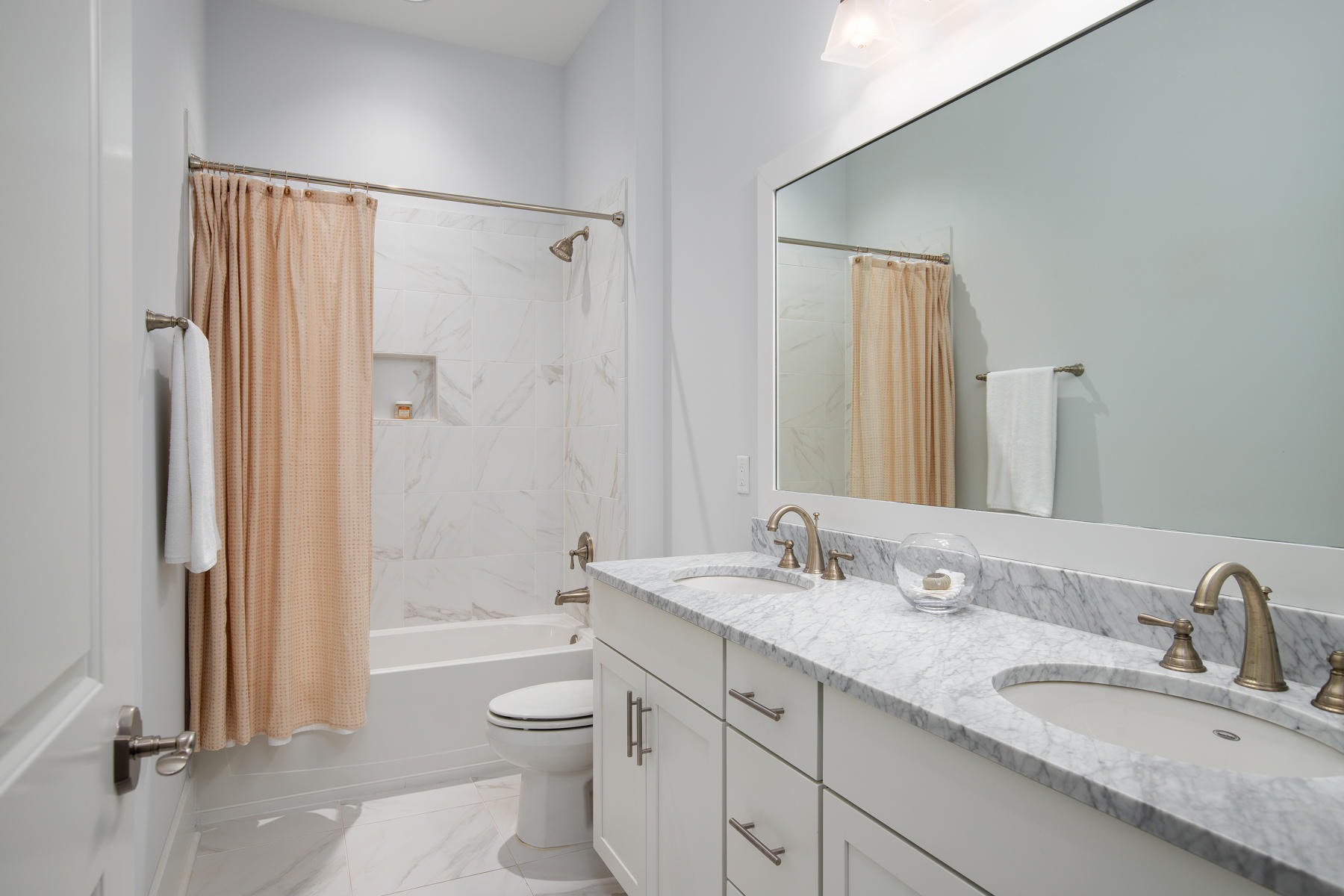 NATUREWALK AT SEAGROVE - Residential