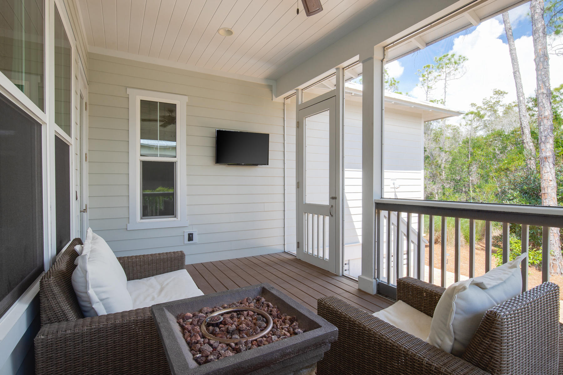 NATUREWALK AT SEAGROVE - Residential