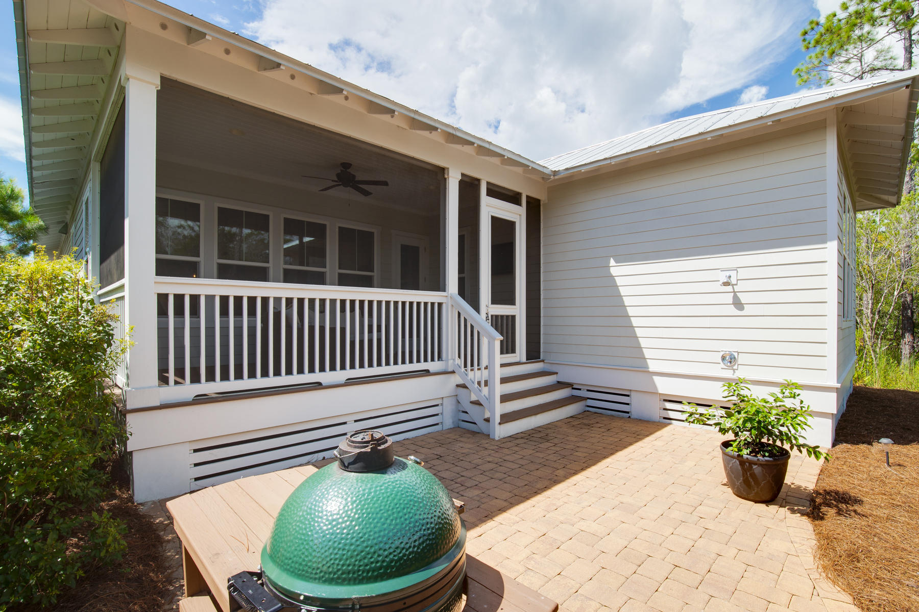 NATUREWALK AT SEAGROVE - Residential