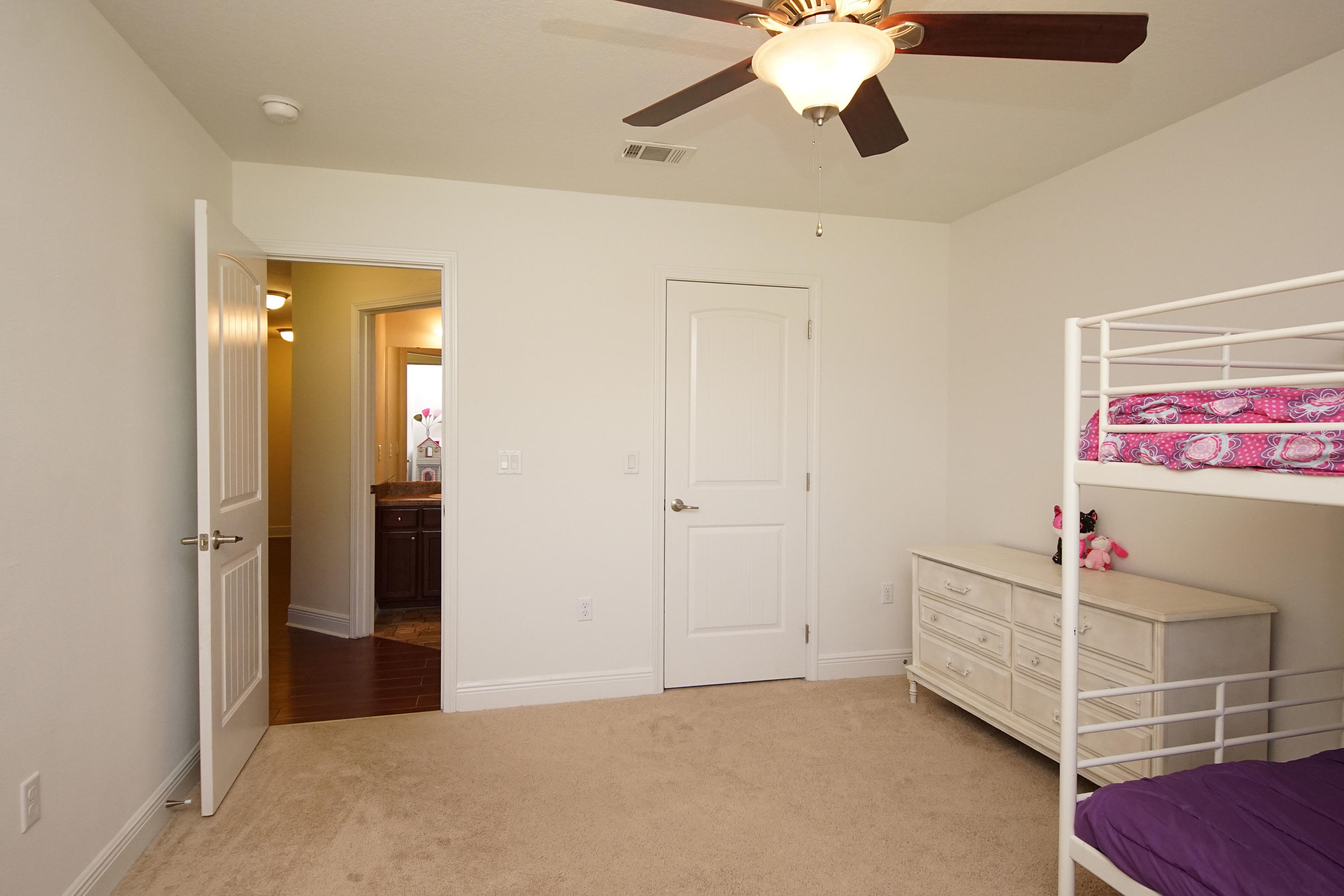 Alicia Place - Residential