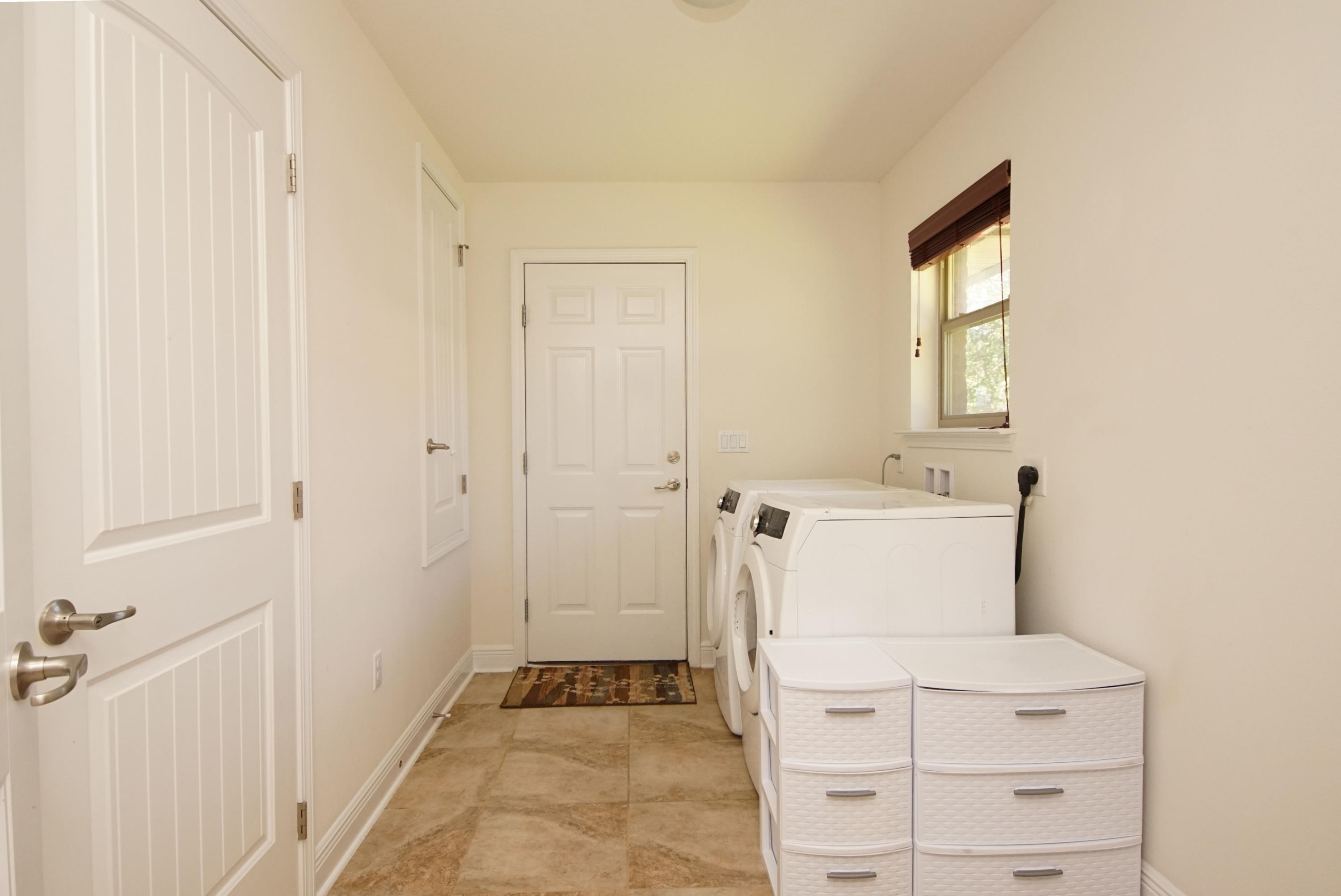 Alicia Place - Residential