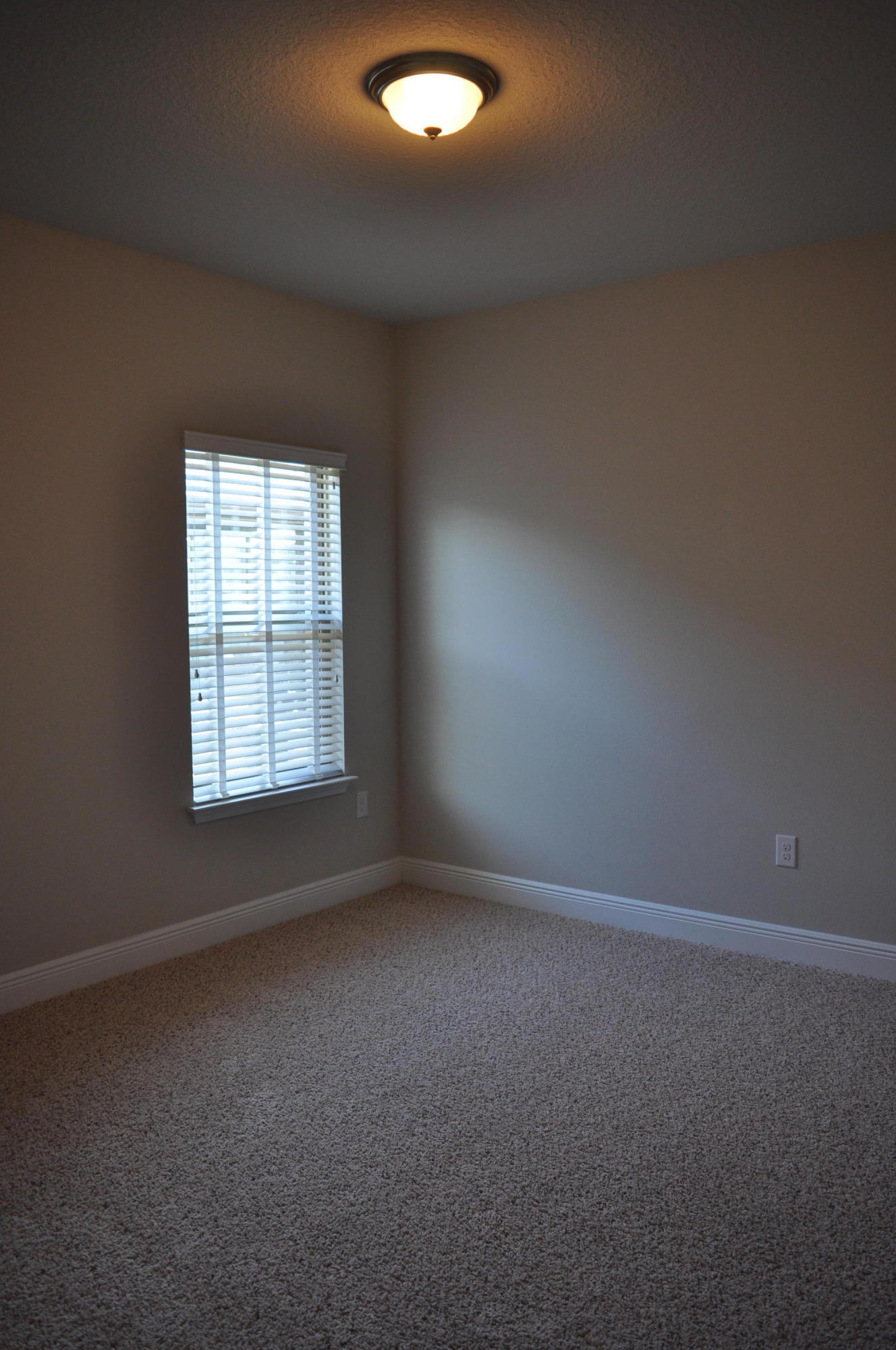 DRIFTWOOD ESTATES - Residential Lease