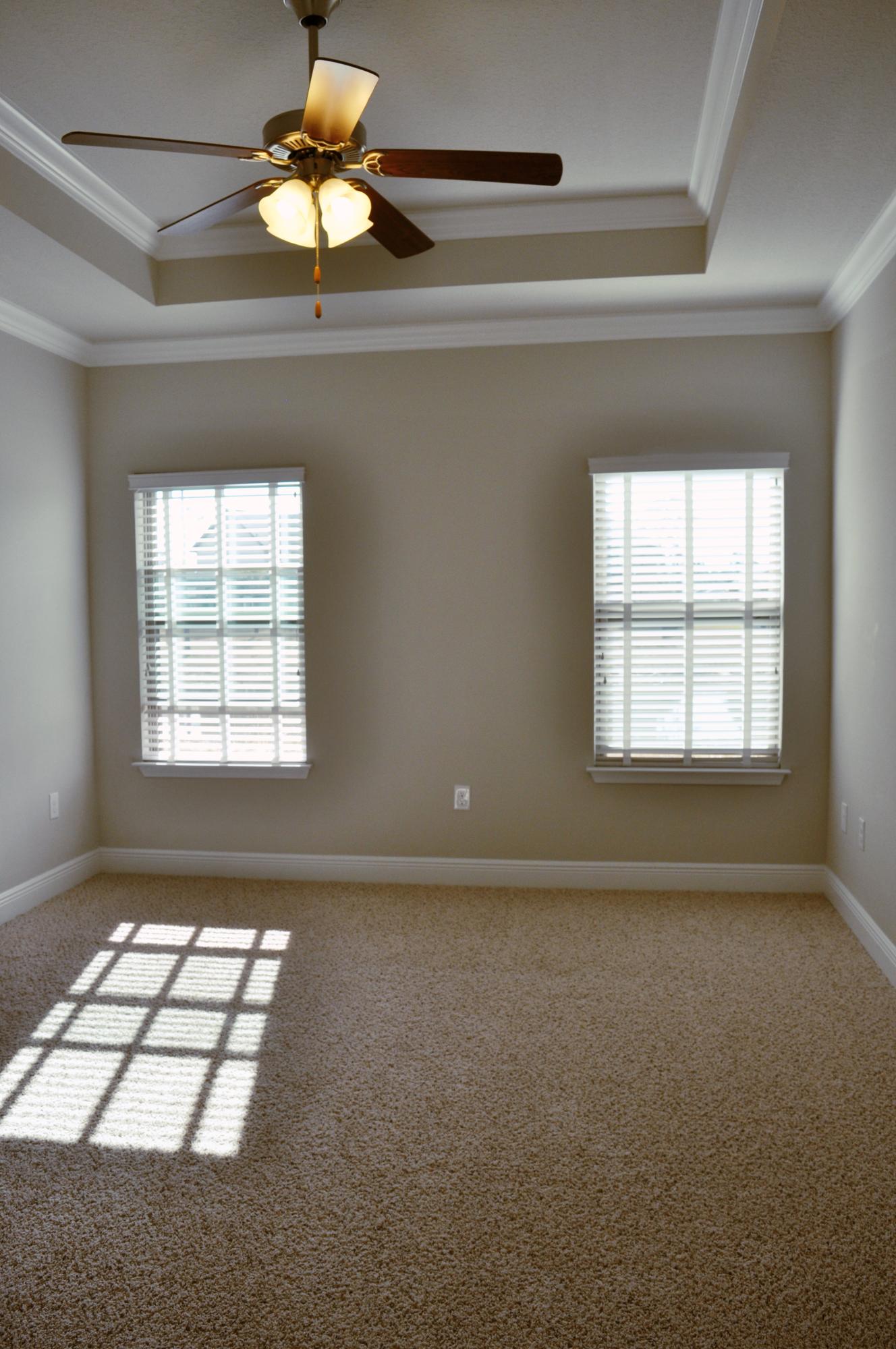 DRIFTWOOD ESTATES - Residential Lease