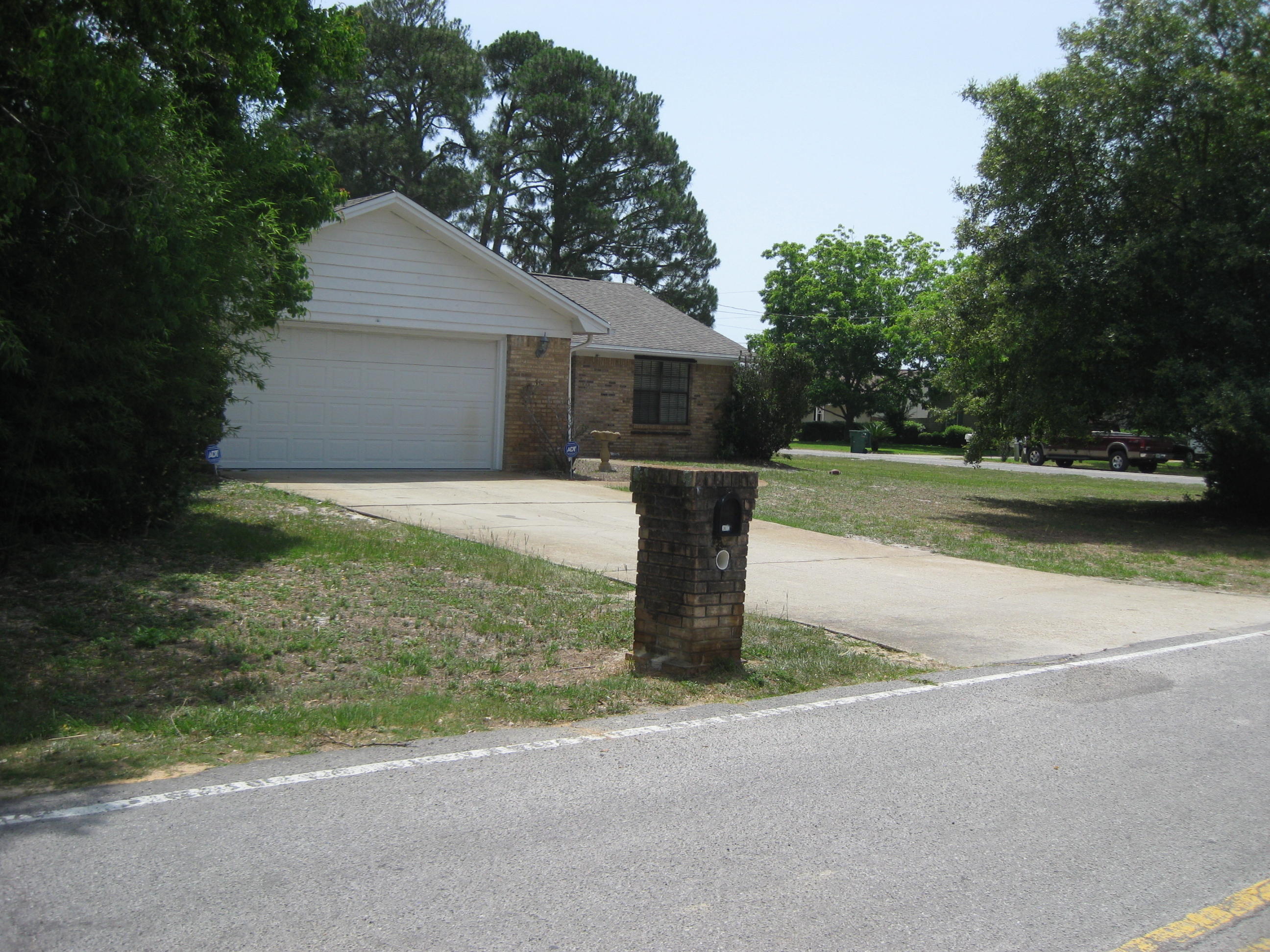 KELL-AIRE GARDENS - Residential