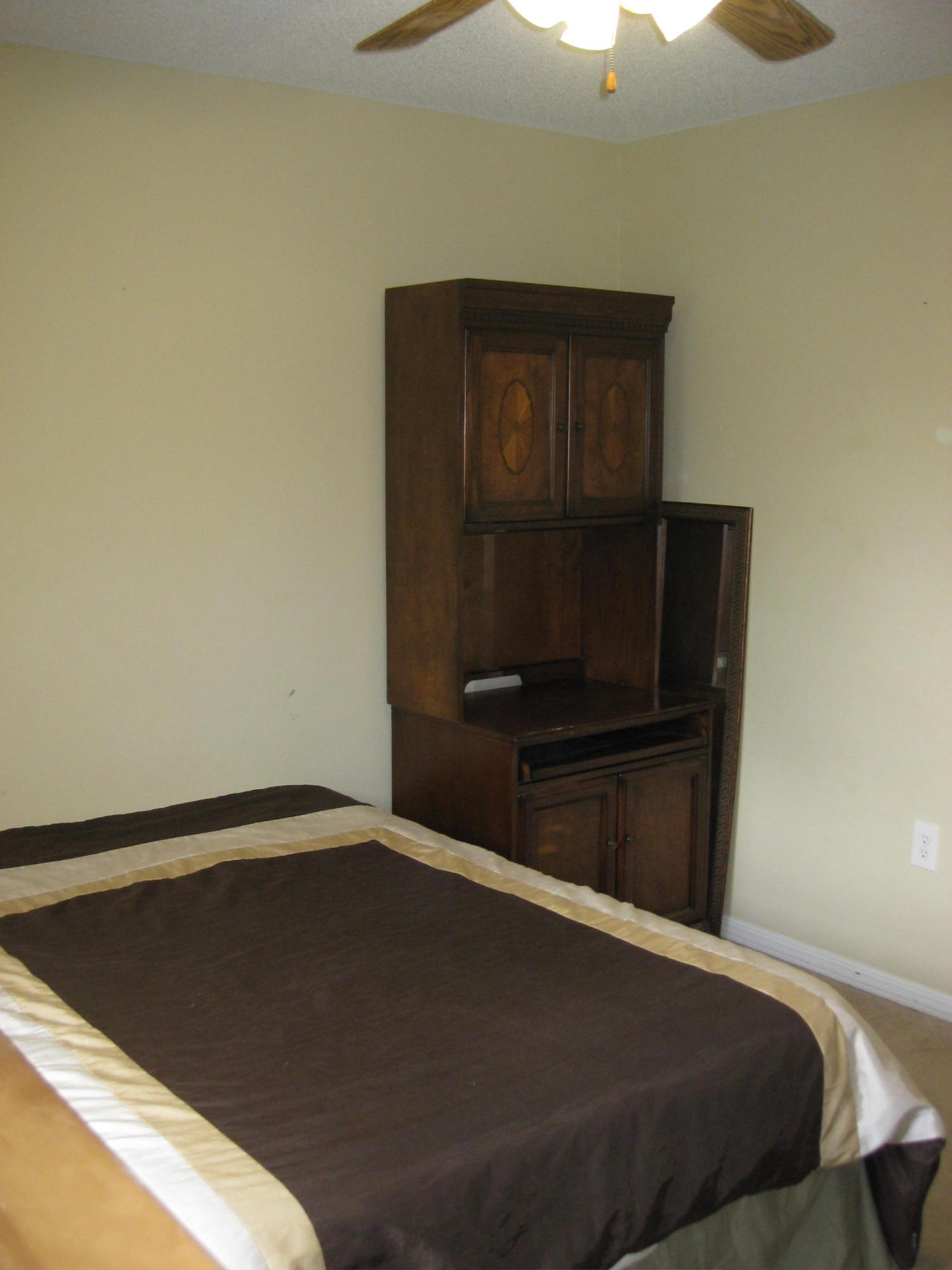 KELL-AIRE GARDENS - Residential