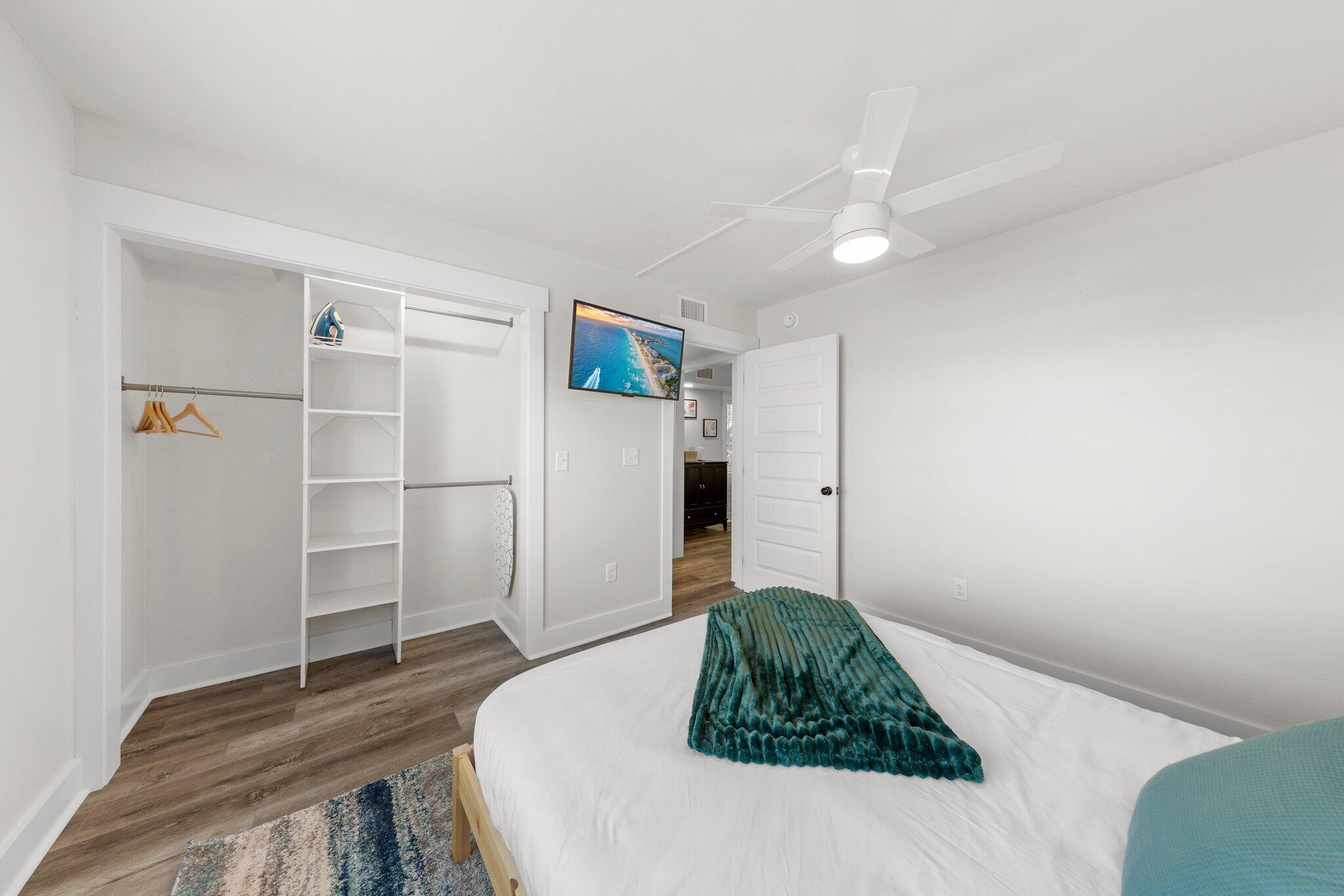 WAYMAR CONDO - Residential Lease