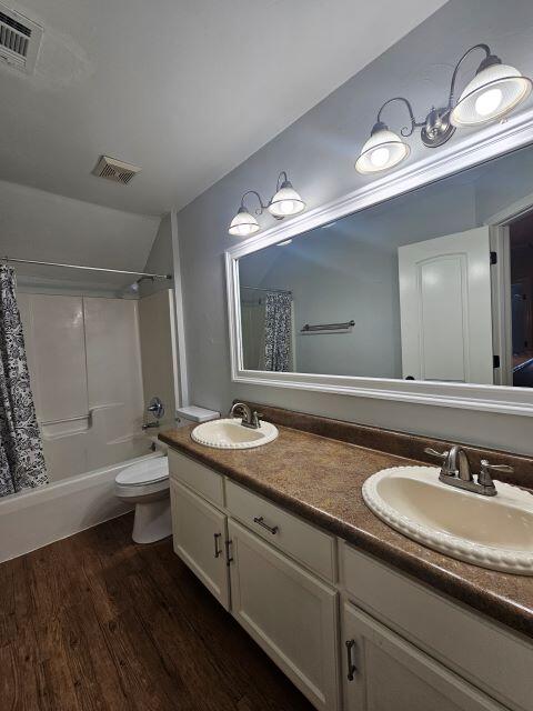 VILLAGE WEST - Residential Lease