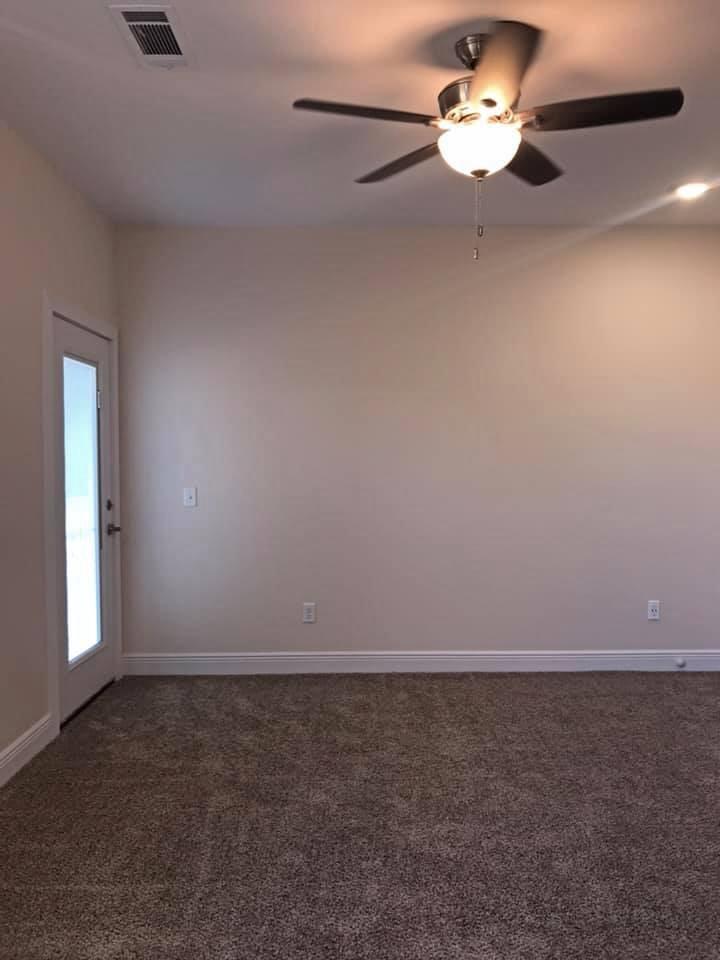 HIDDEN LAKES ESTATES - Residential