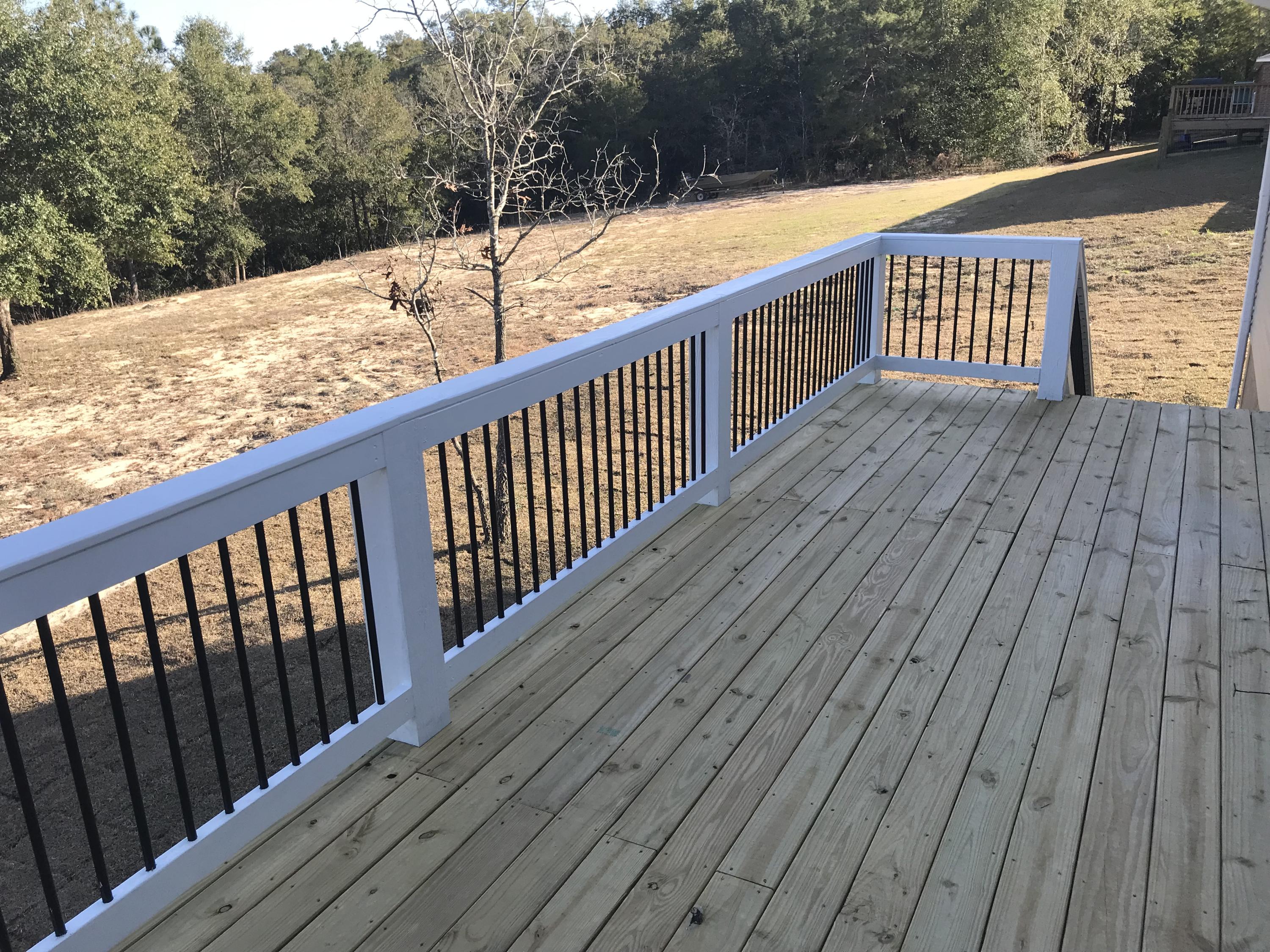 HIDDEN LAKES ESTATES - Residential