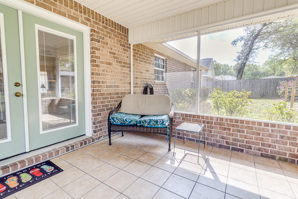 TANGLEWOOD - Residential