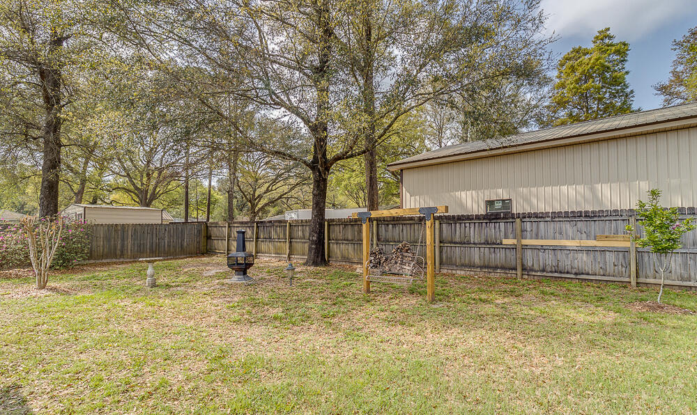 TANGLEWOOD - Residential