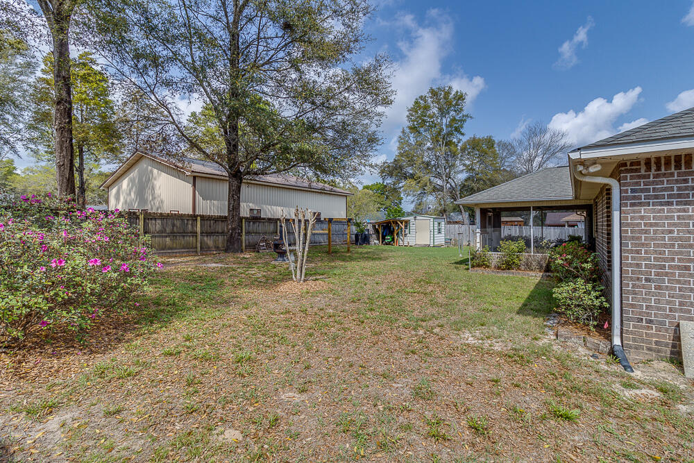 TANGLEWOOD - Residential