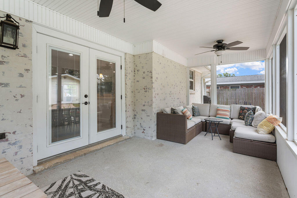 PALM ESTATES UNIT 1 - Residential
