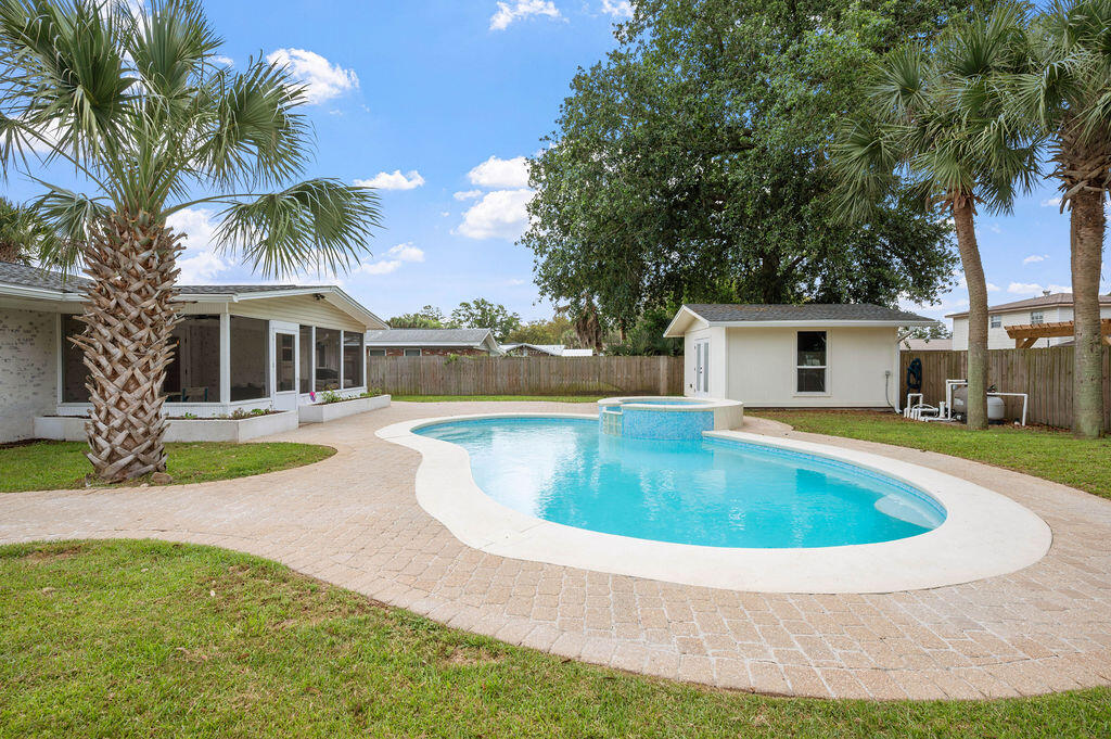 PALM ESTATES UNIT 1 - Residential
