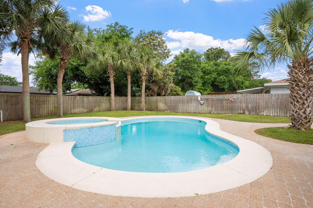 PALM ESTATES UNIT 1 - Residential