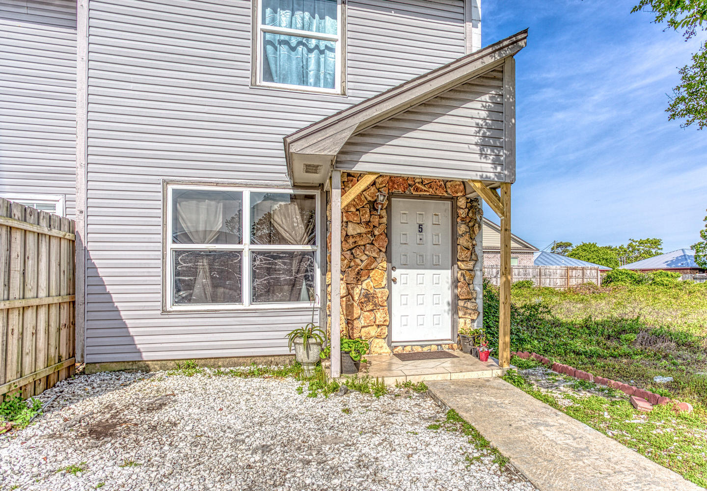 MISTAKEL - Residential