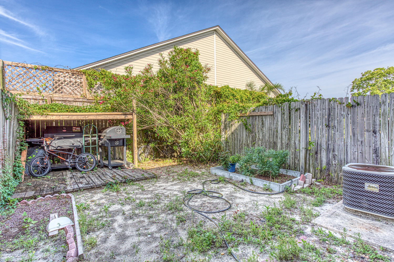 MISTAKEL - Residential