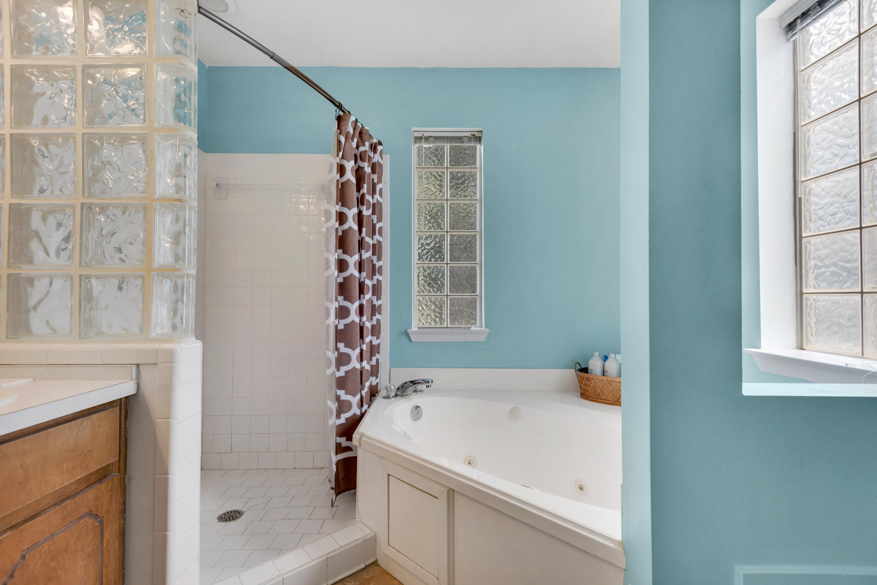 PINNACLE POINT - Residential