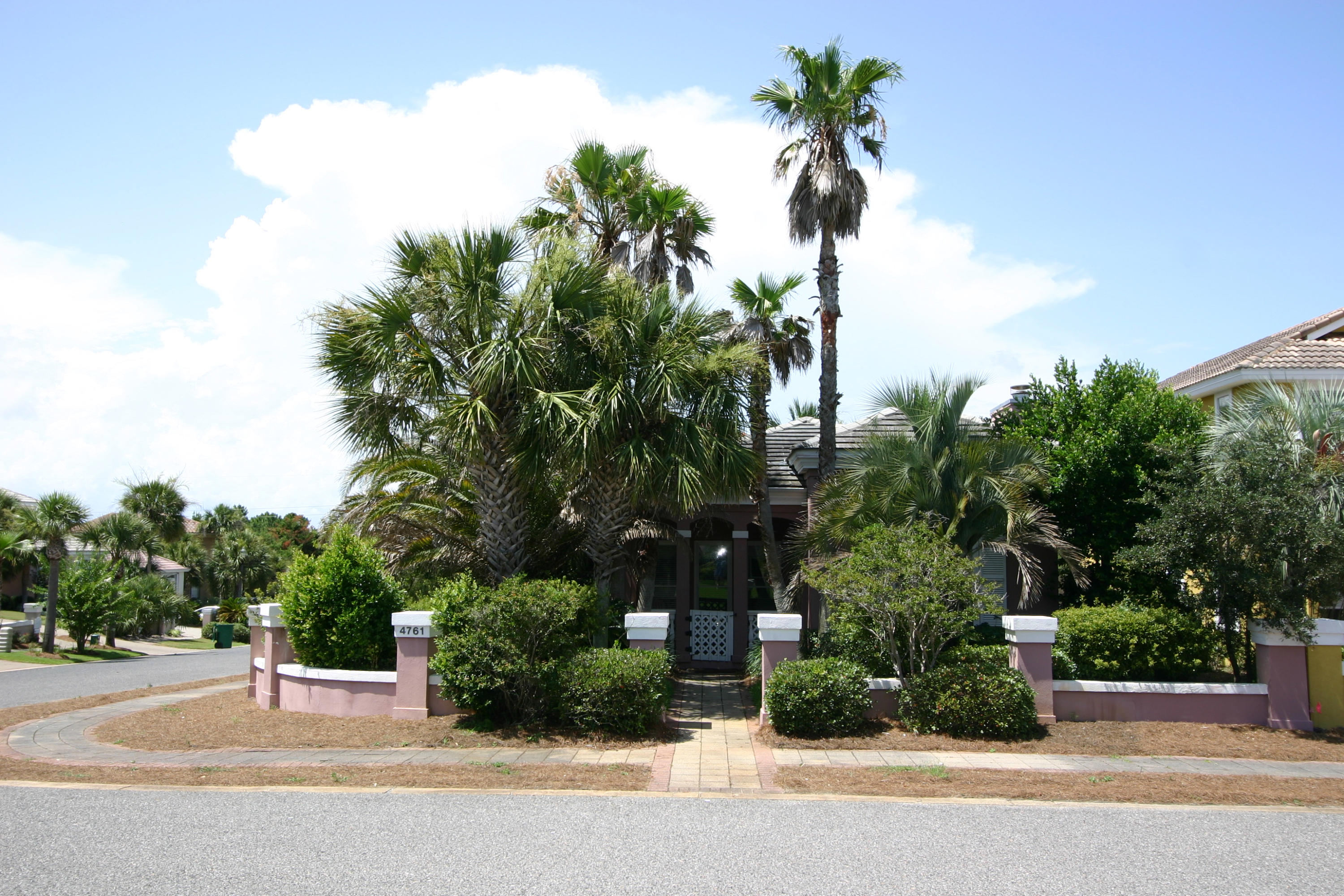 TERRA COTTA TERRACE - Residential