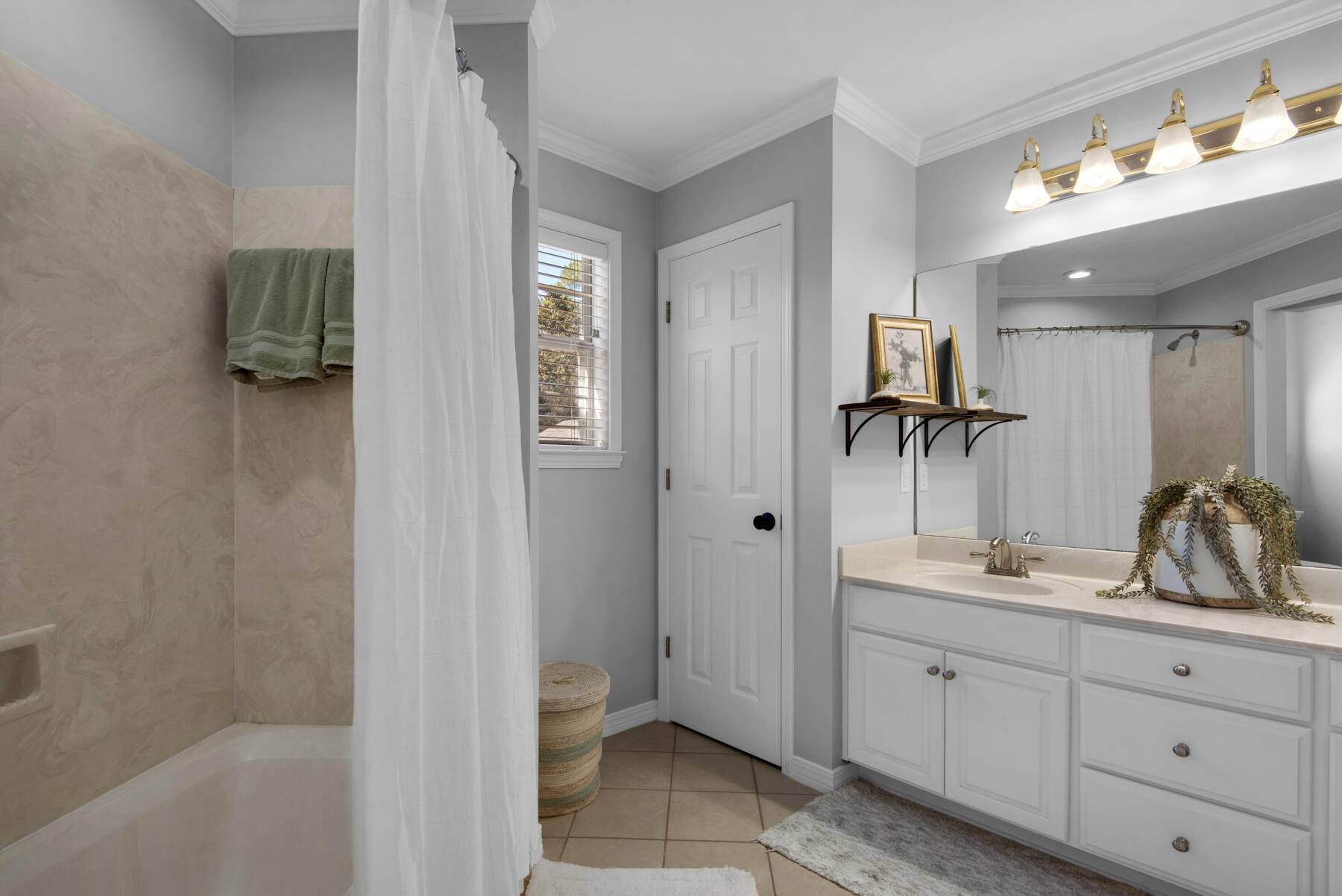 VILLAGE OF BOLTON AT BLUEWATER BAY - Residential