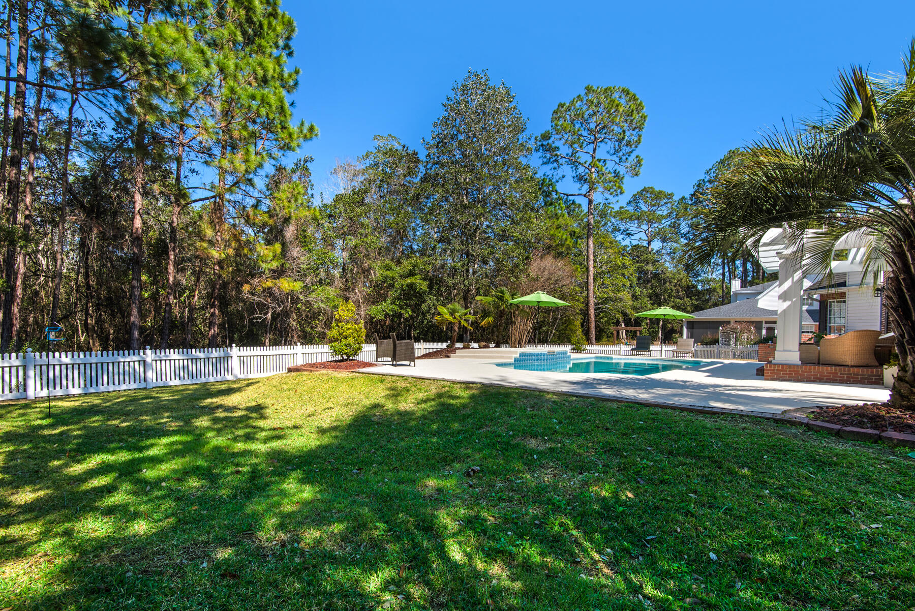 VILLAGE OF BOLTON AT BLUEWATER BAY - Residential