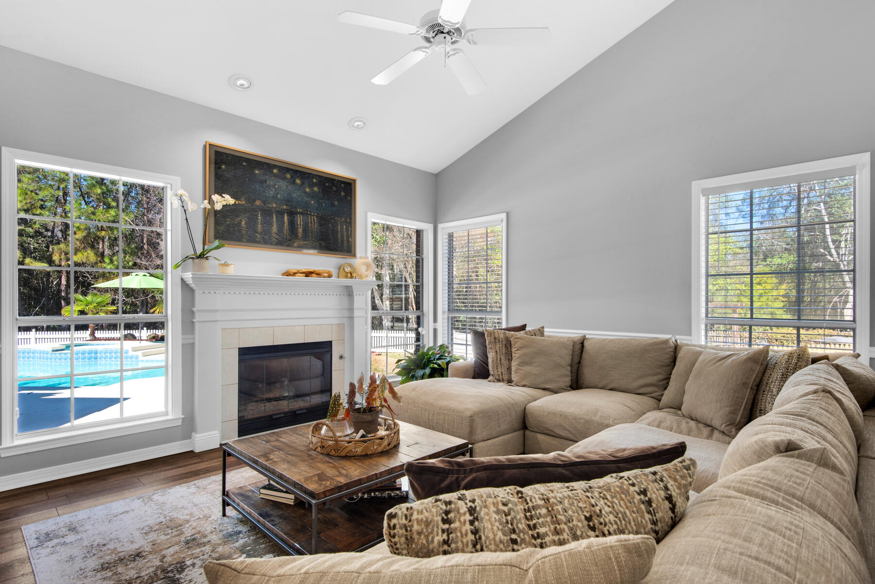 VILLAGE OF BOLTON AT BLUEWATER BAY - Residential