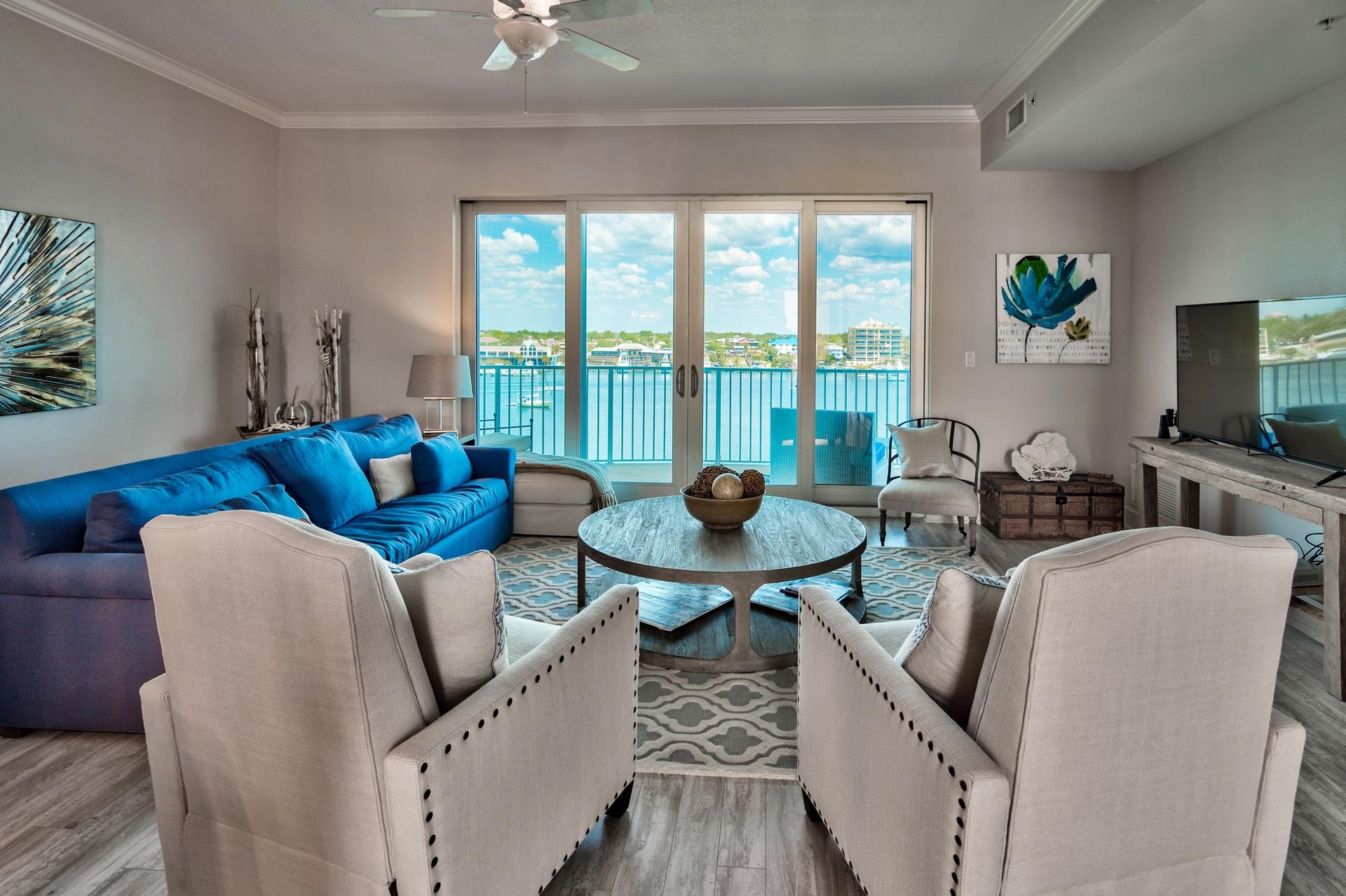 HARBOR LIGHTS - Residential