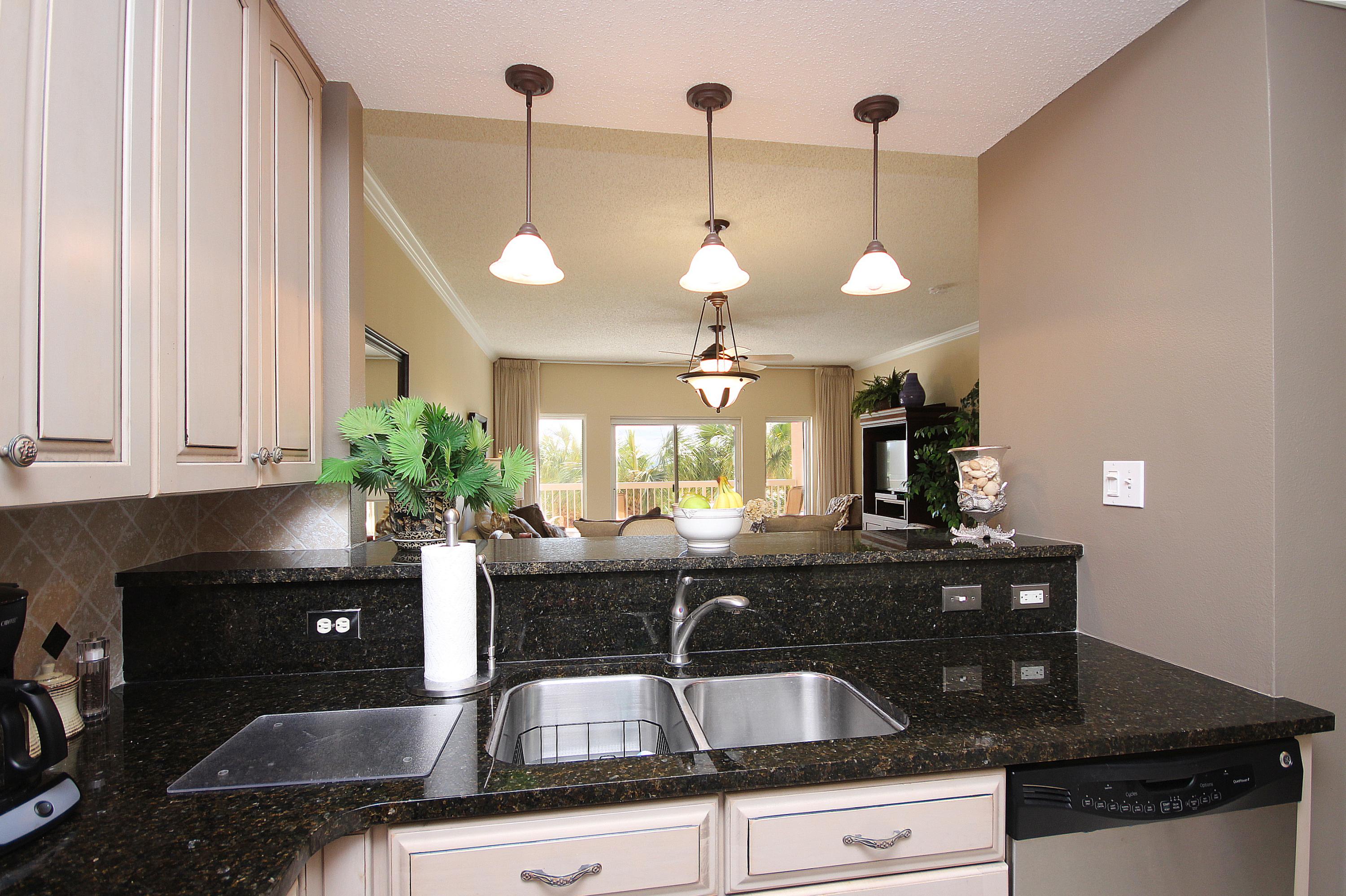 SUMMIT AT TOPS'L (THE) - Residential