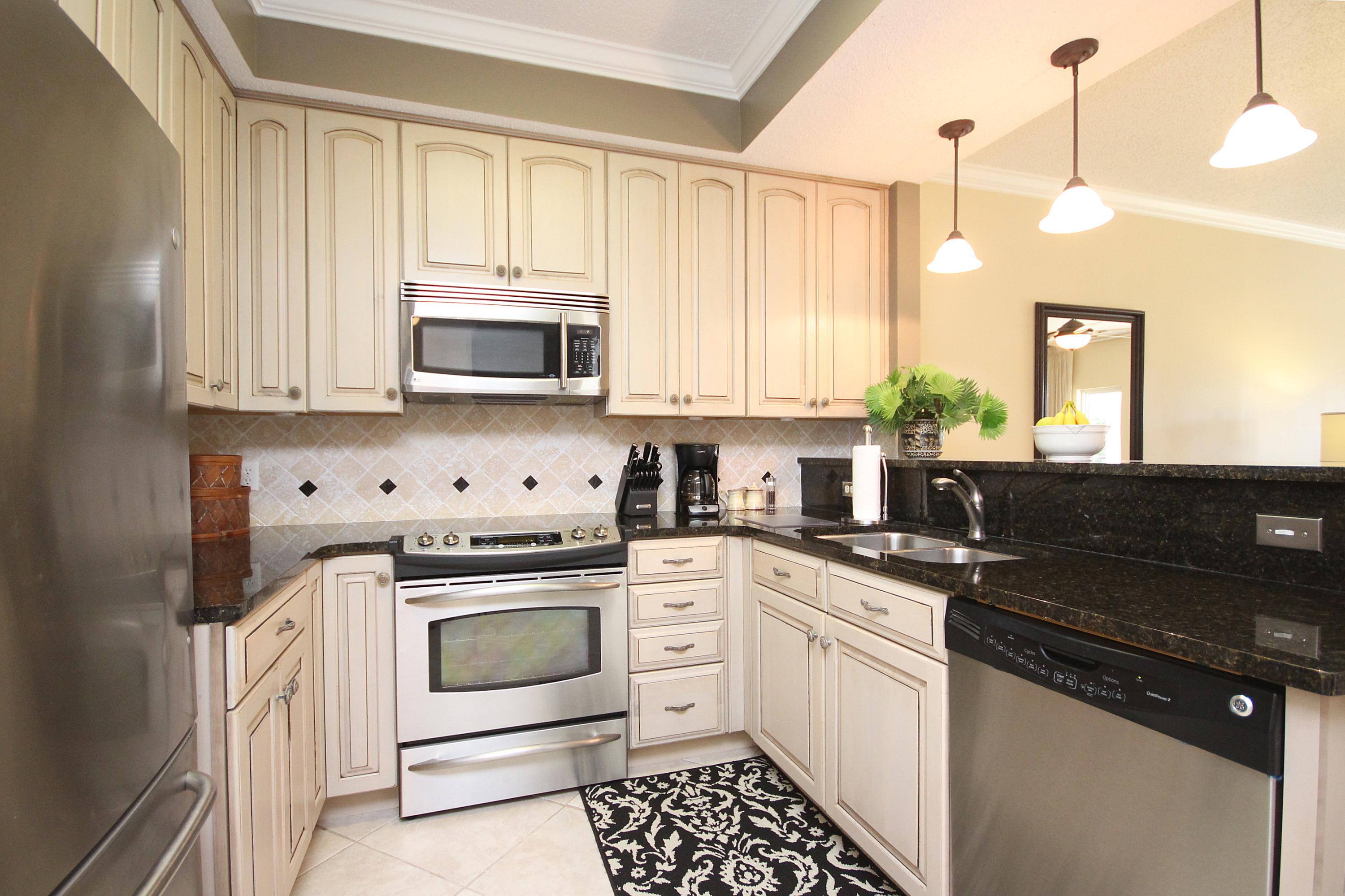 SUMMIT AT TOPS'L (THE) - Residential