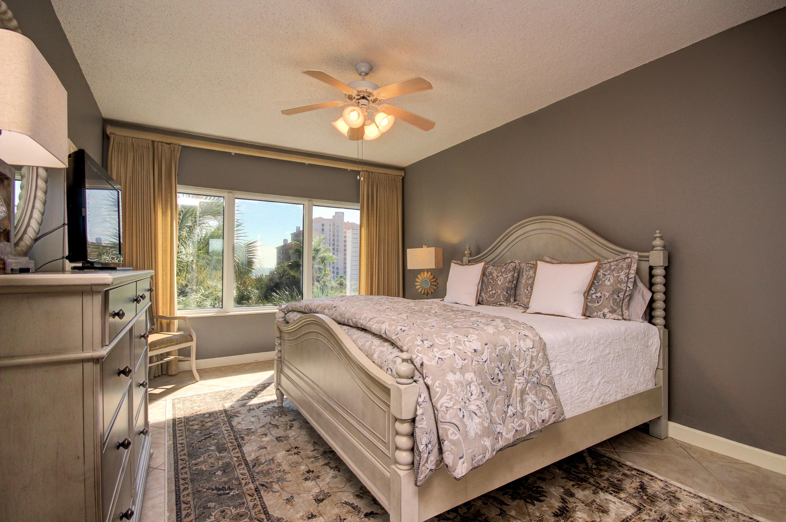 SUMMIT AT TOPS'L (THE) - Residential