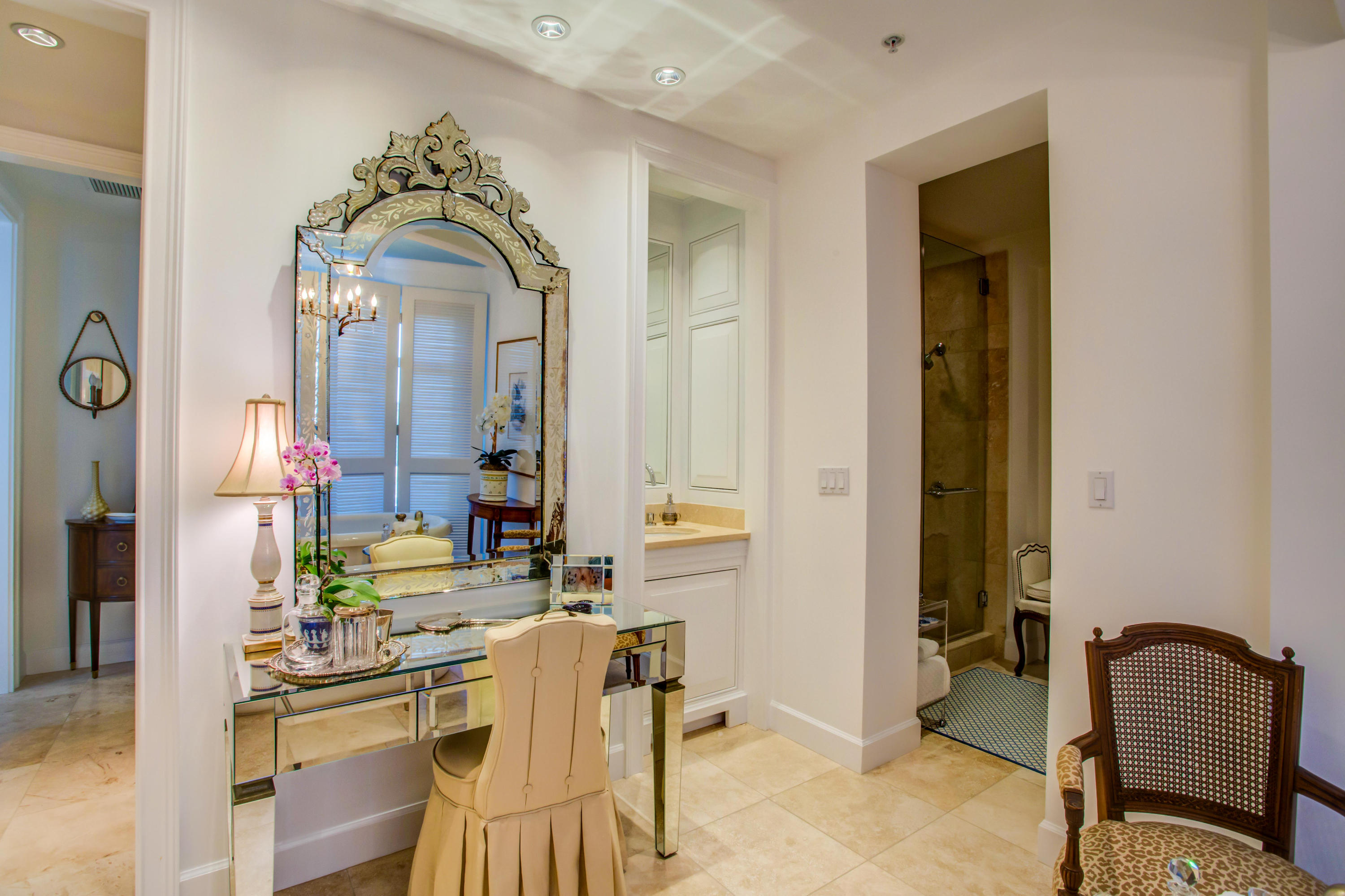 ONE WATER PLACE - Residential