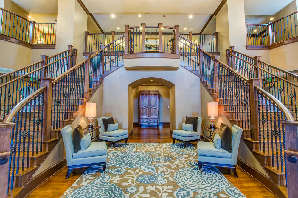 ONE WATER PLACE - Residential